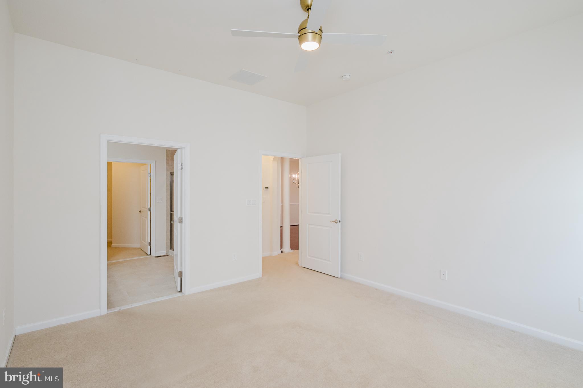 FALLSTON COMMONS - Residential