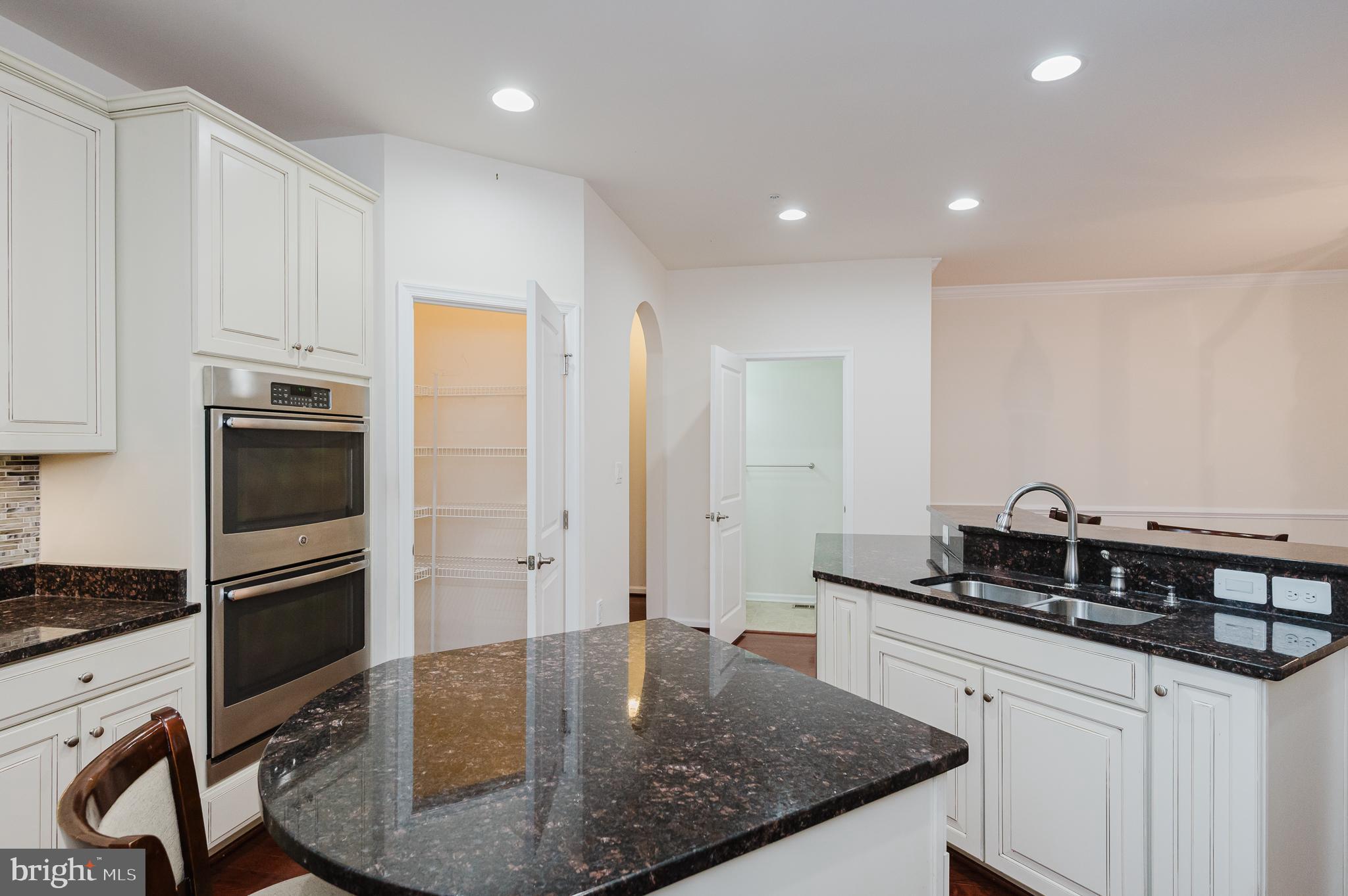 FALLSTON COMMONS - Residential