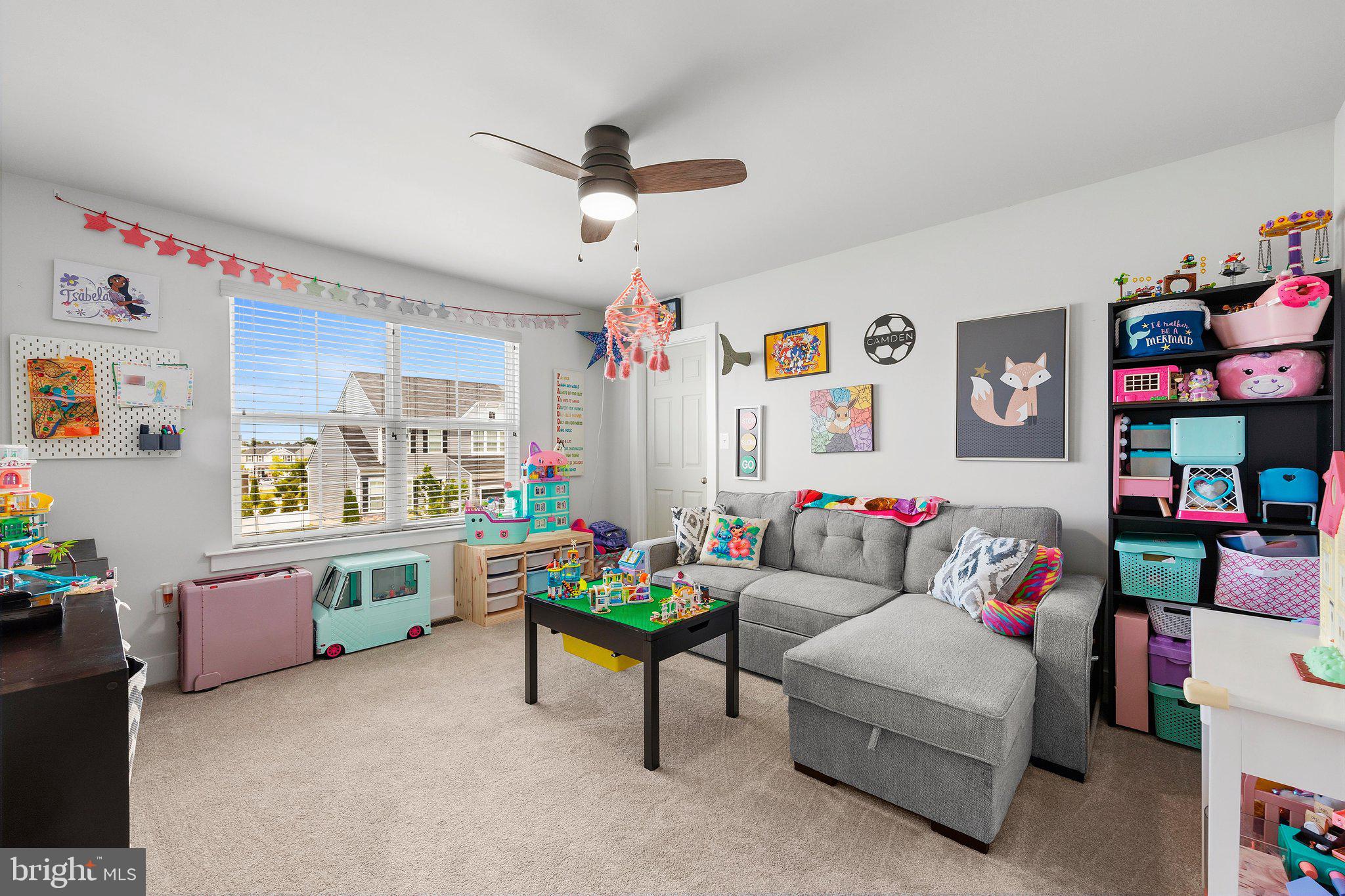 MEADE'S CROSSING - Residential