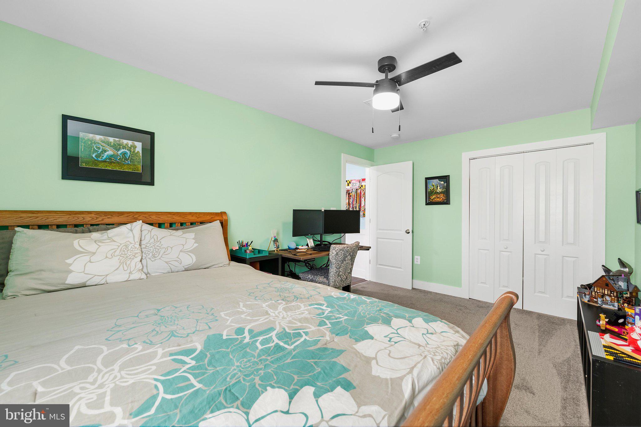 MEADE'S CROSSING - Residential