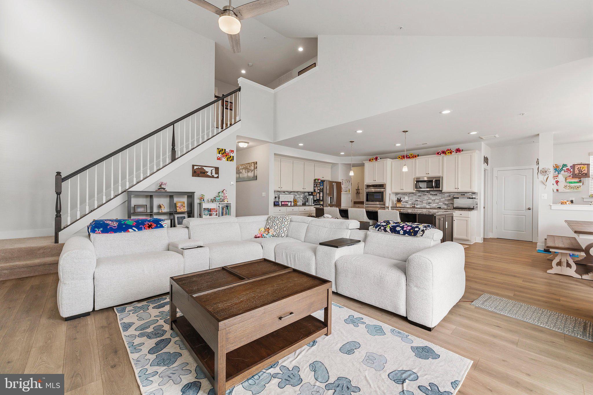 MEADE'S CROSSING - Residential
