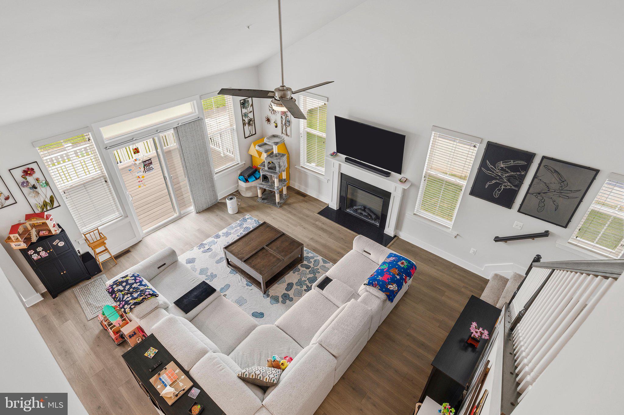 MEADE'S CROSSING - Residential
