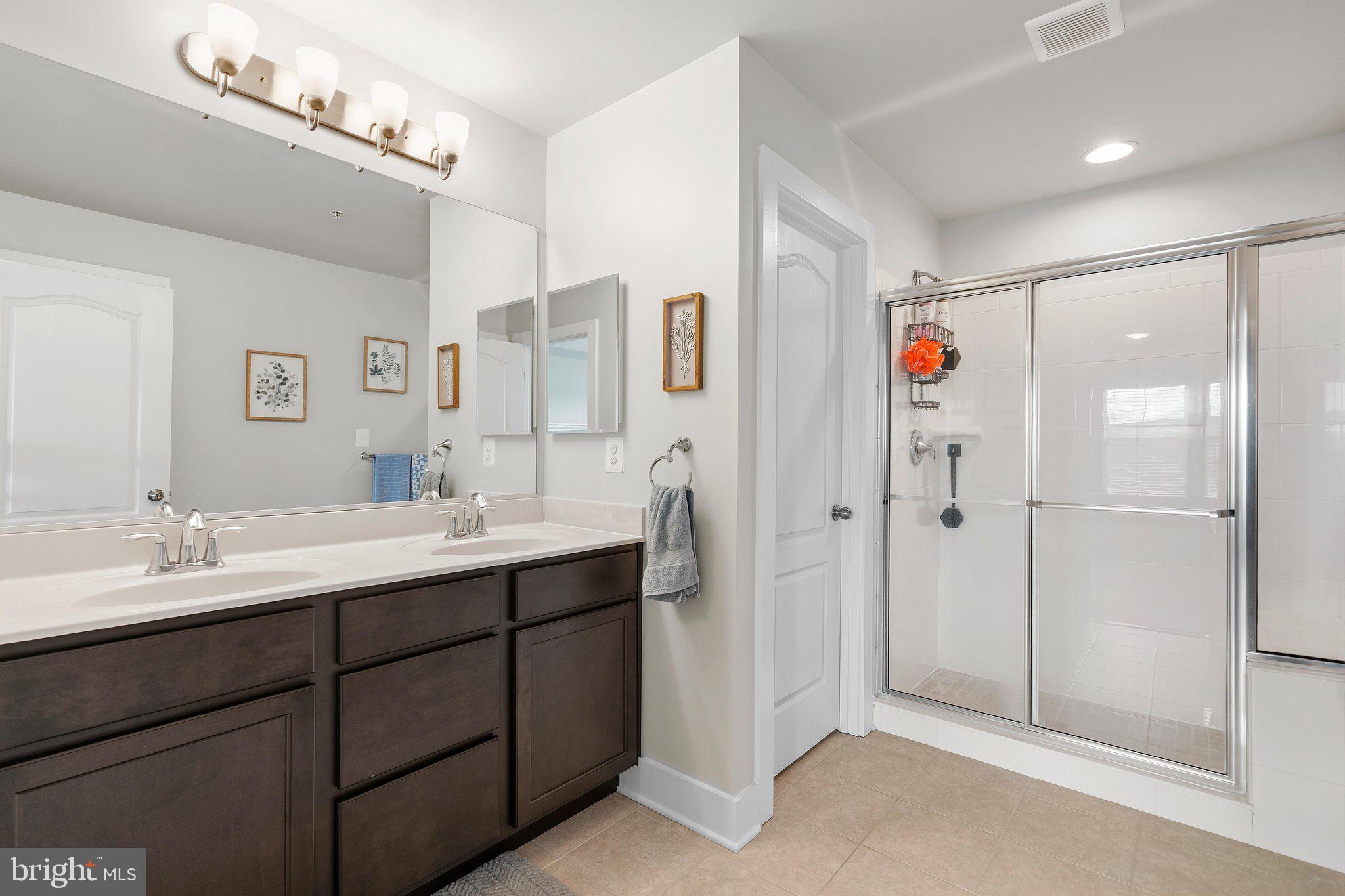 MEADE'S CROSSING - Residential