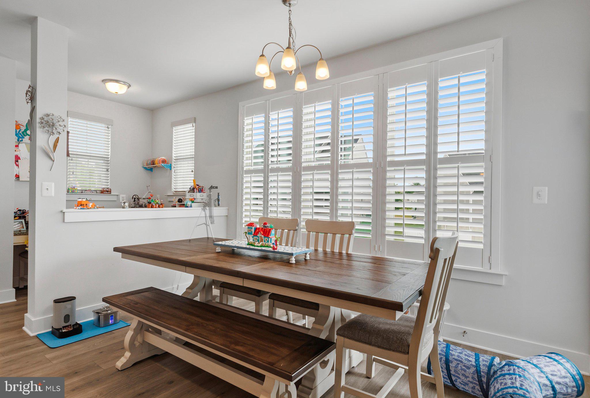 MEADE'S CROSSING - Residential