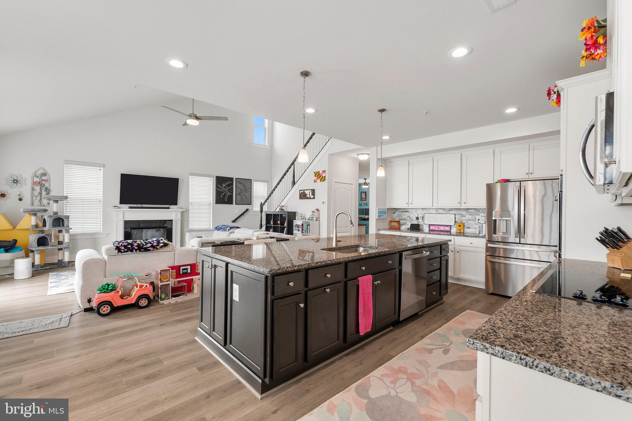 MEADE'S CROSSING - Residential