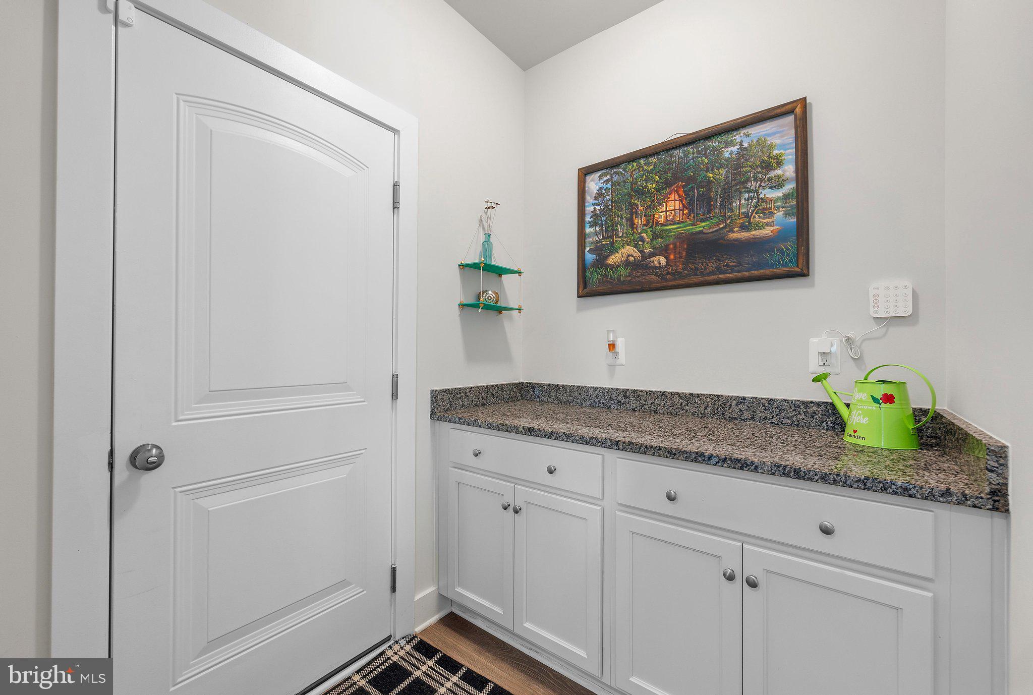 MEADE'S CROSSING - Residential