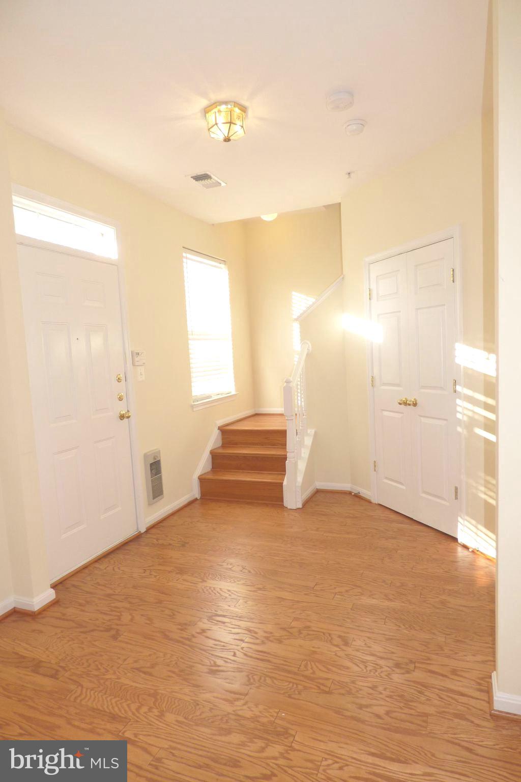 PARKSIDE AT ASHBURN - Residential
