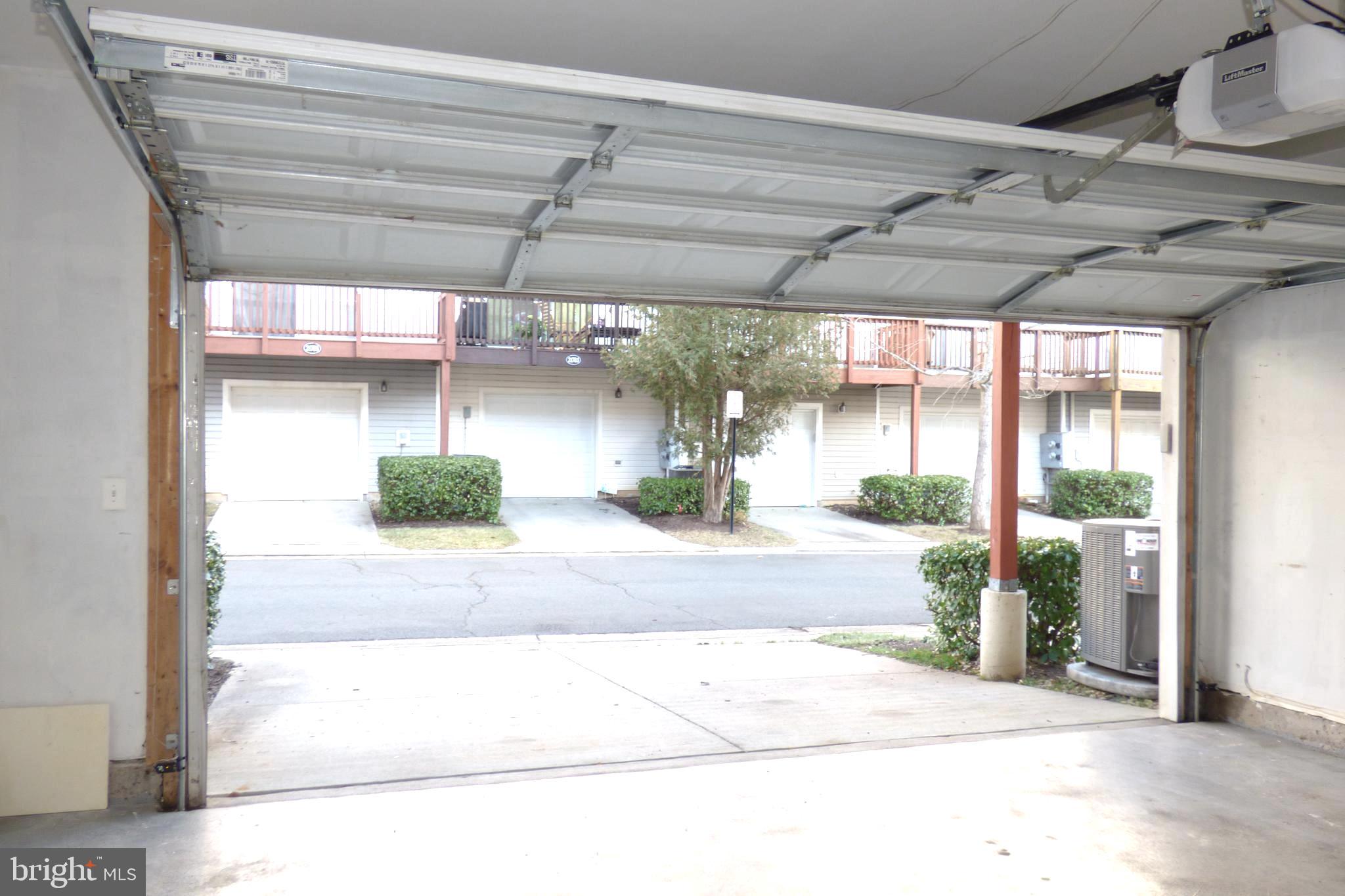 PARKSIDE AT ASHBURN - Residential