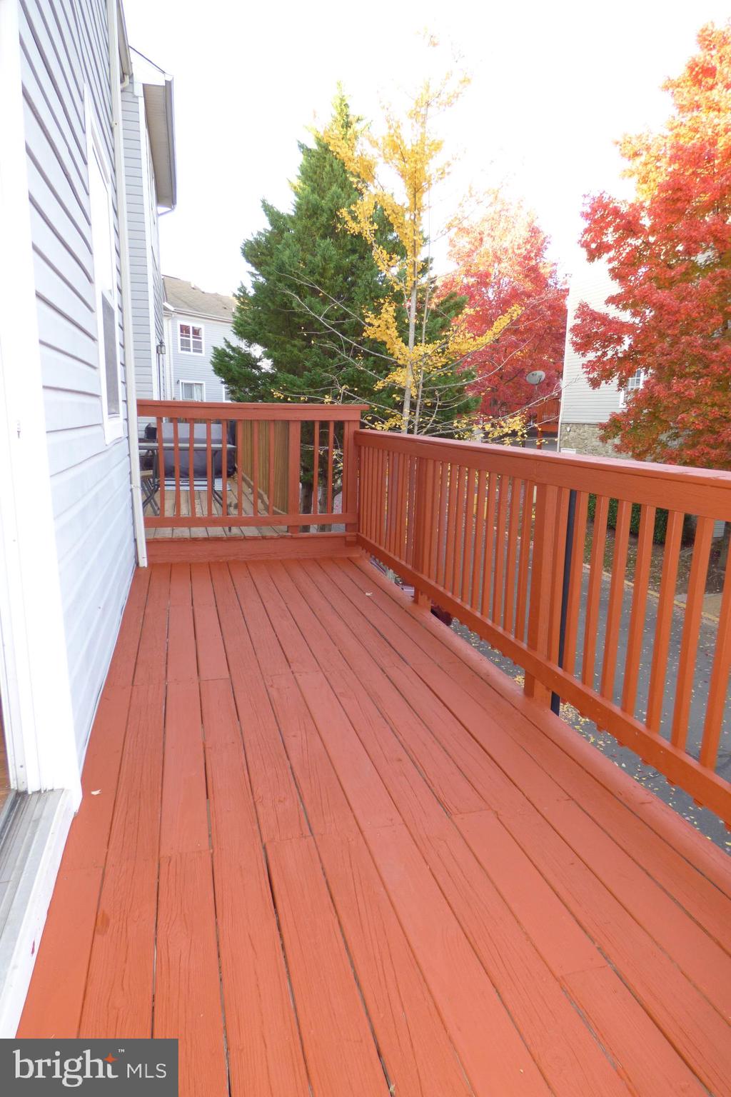 PARKSIDE AT ASHBURN - Residential