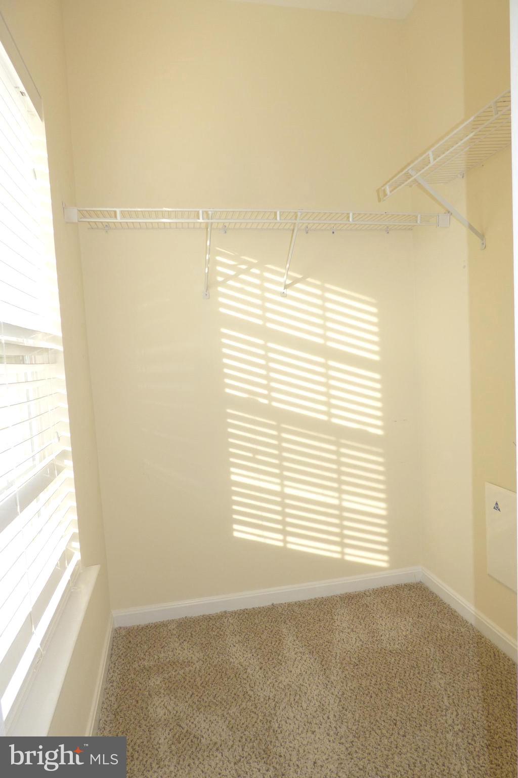 PARKSIDE AT ASHBURN - Residential