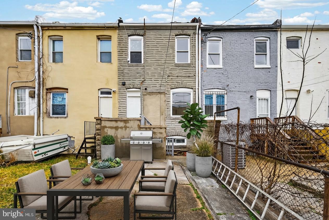 CLIFTON PARK - Residential