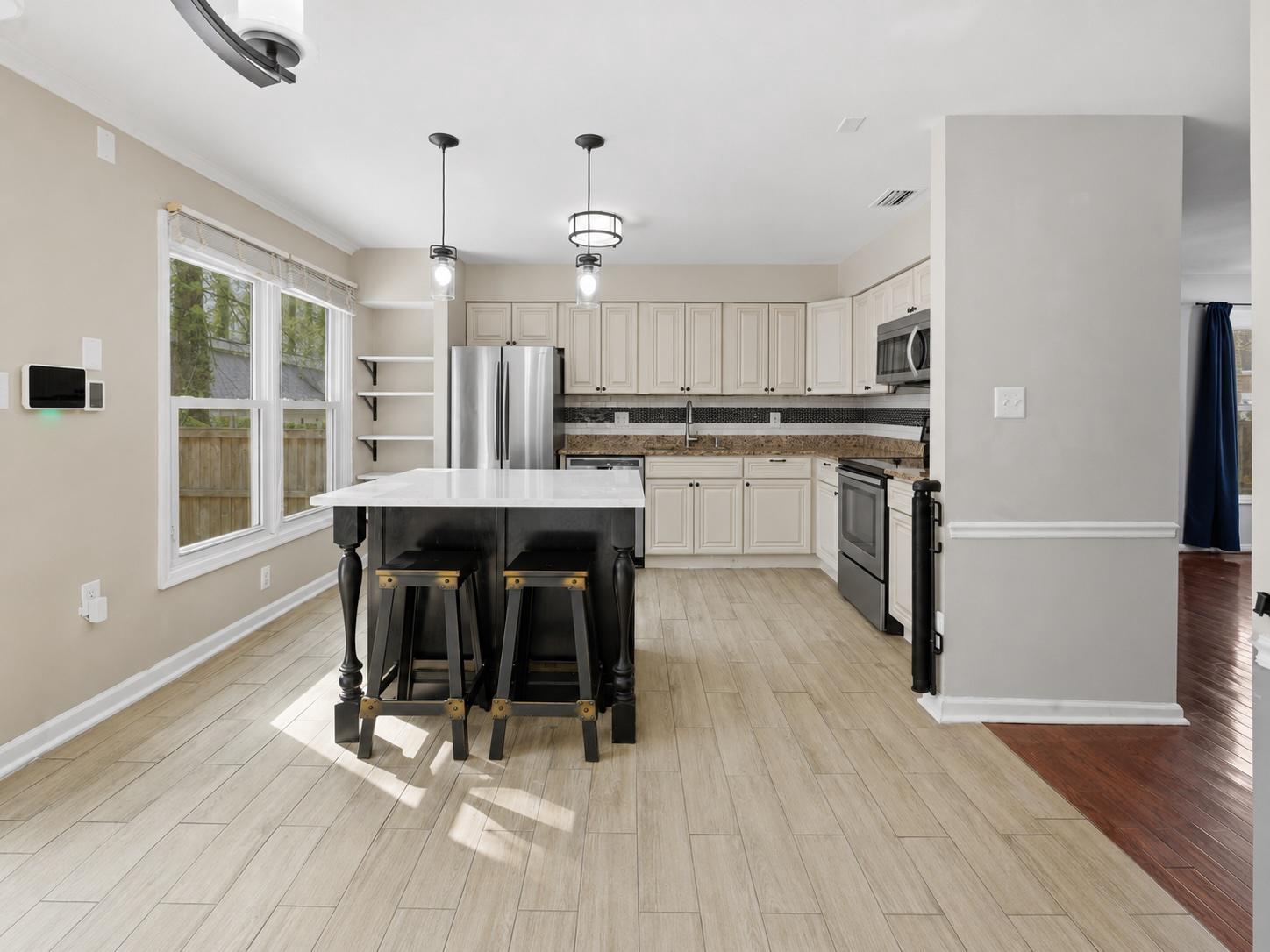 HERITAGE CROSSING - Residential