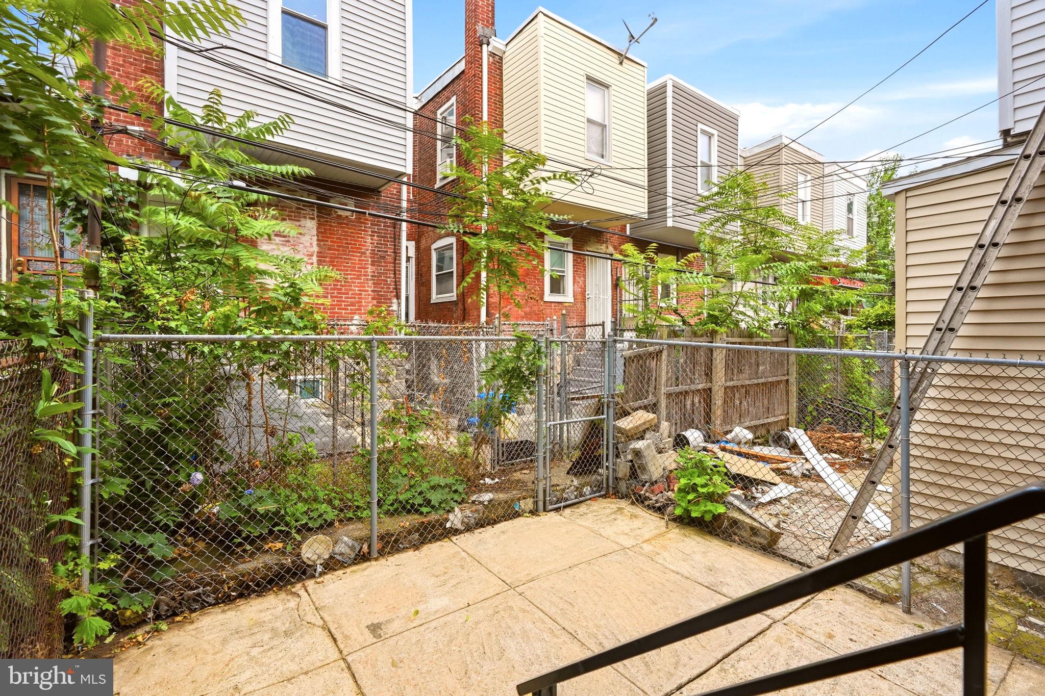 COBBS CREEK - Residential