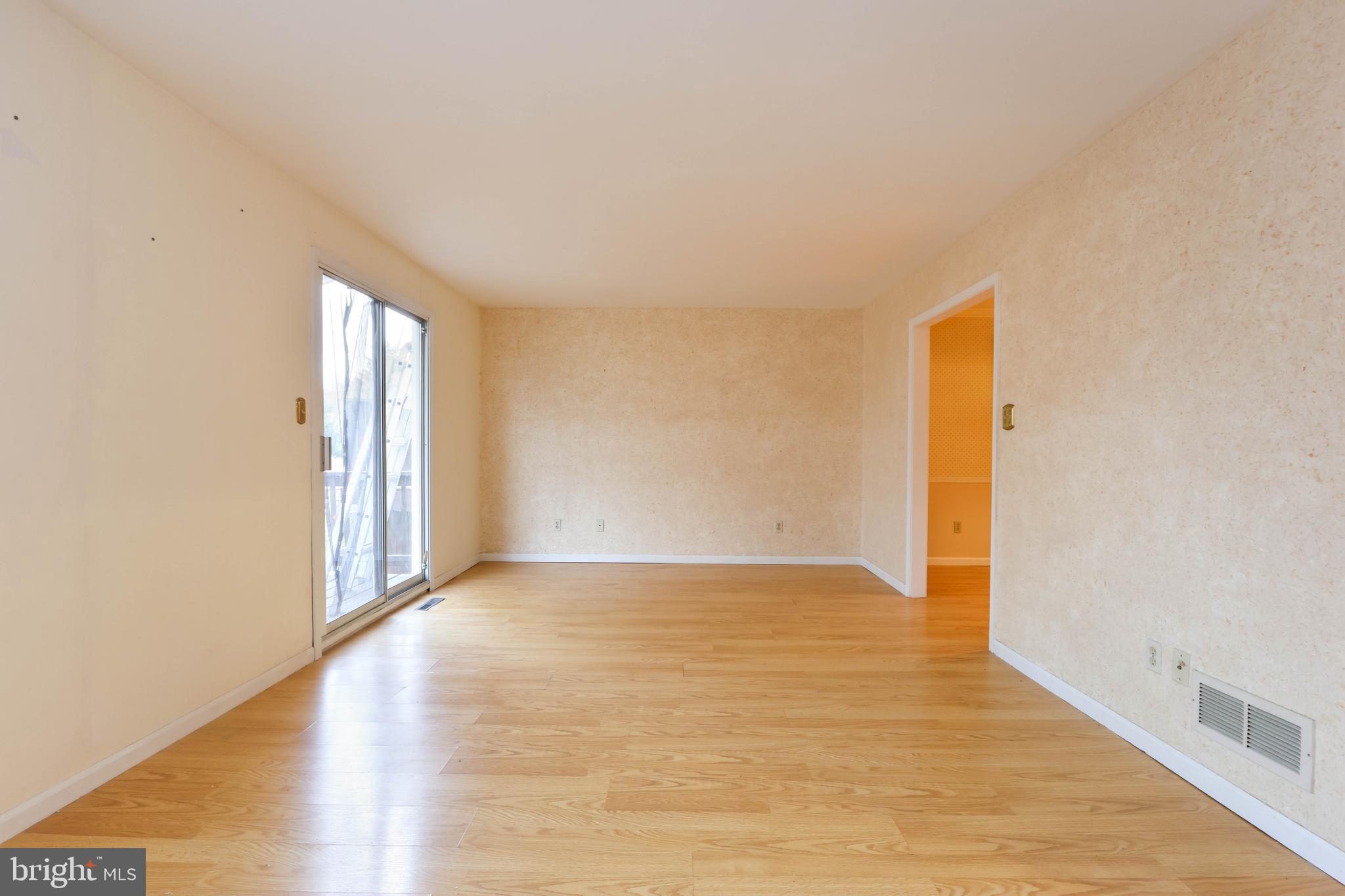 CLEARVIEW MANOR - Residential