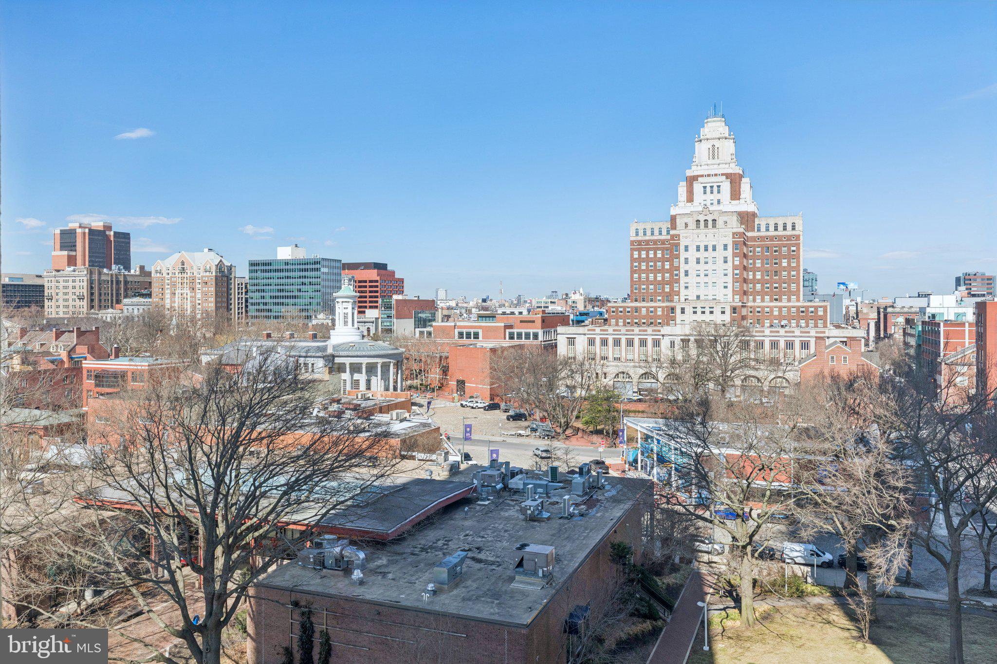 SOCIETY HILL - Residential
