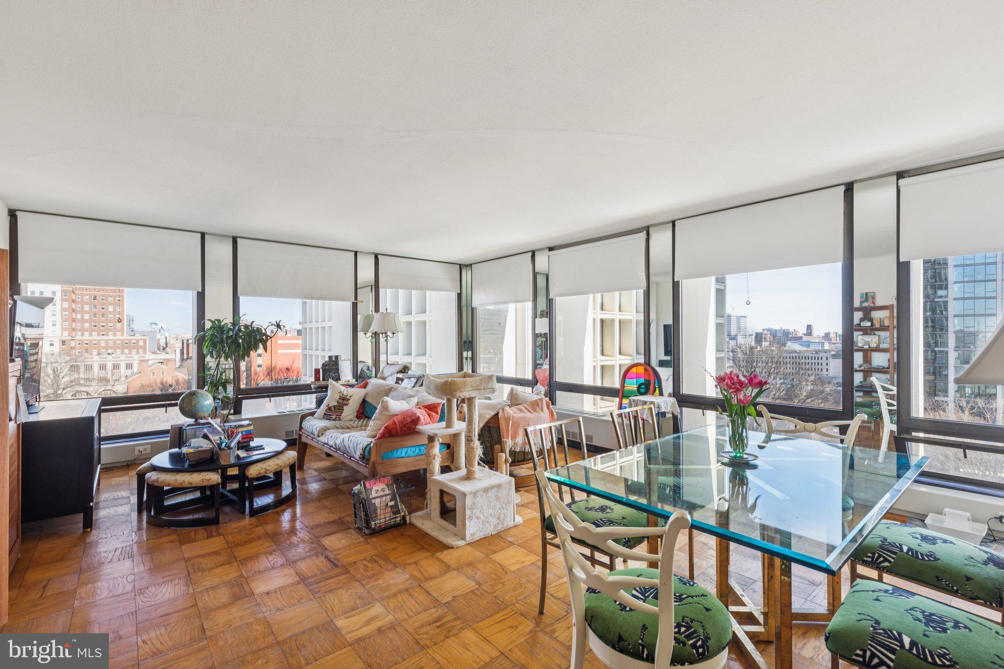 SOCIETY HILL - Residential