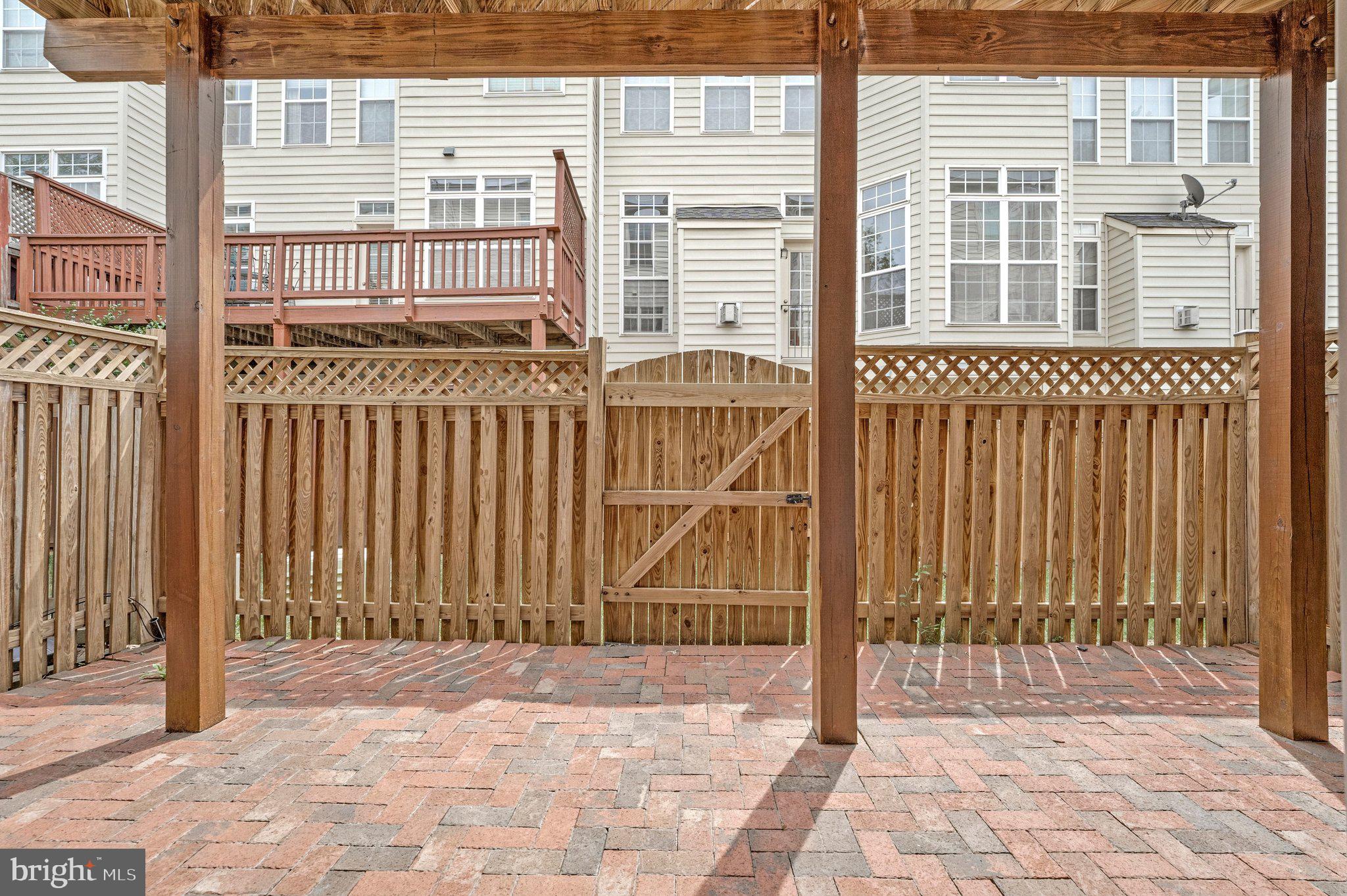 PROVIDENCE PARK - Residential