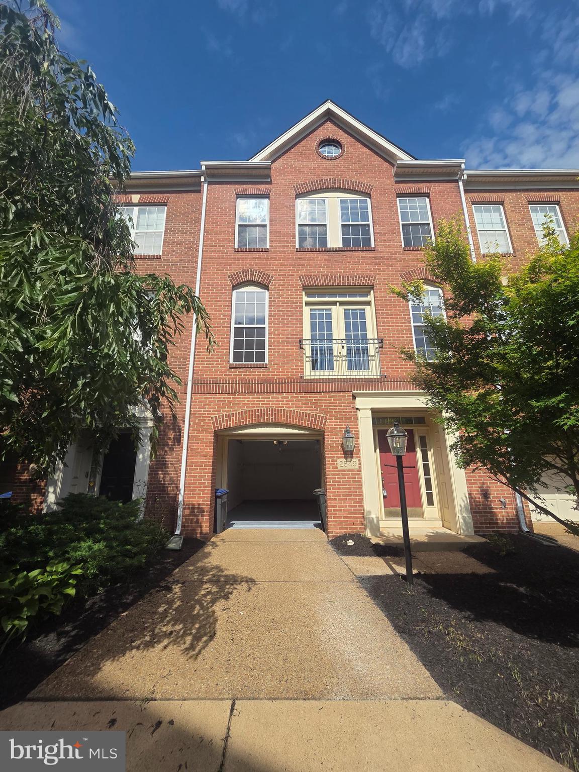 PROVIDENCE PARK - Residential