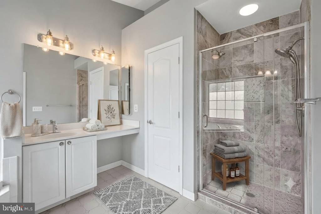 PROVIDENCE PARK - Residential