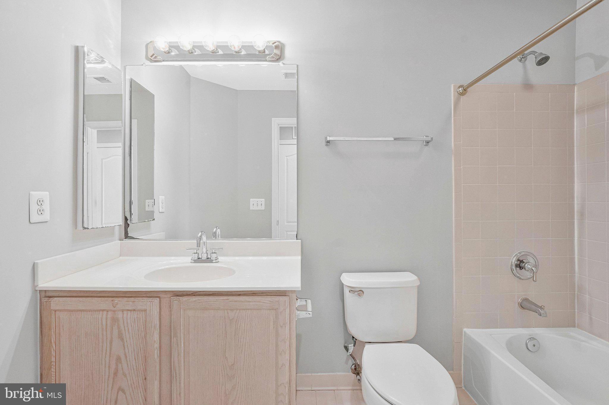 PROVIDENCE PARK - Residential
