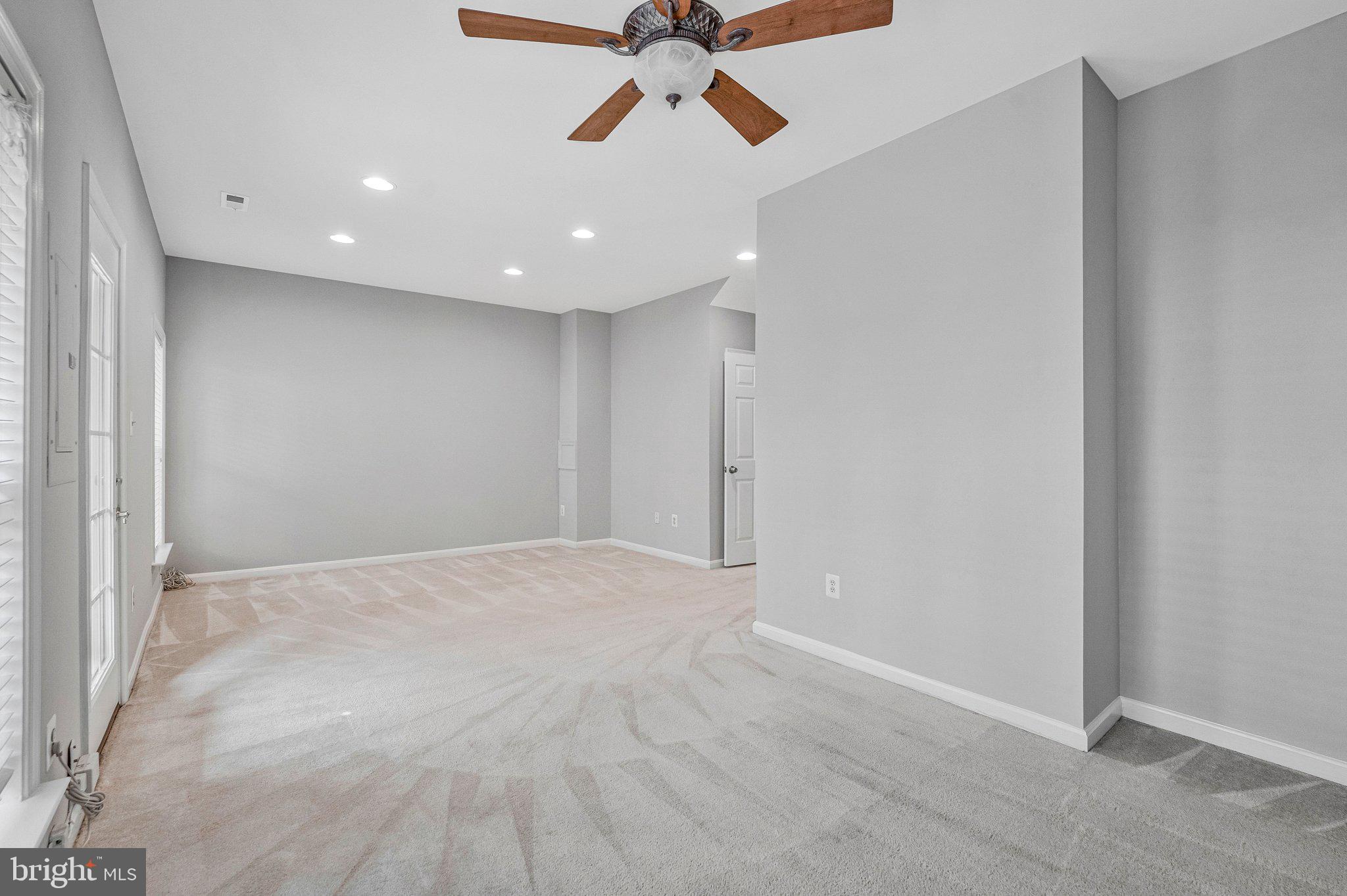 PROVIDENCE PARK - Residential
