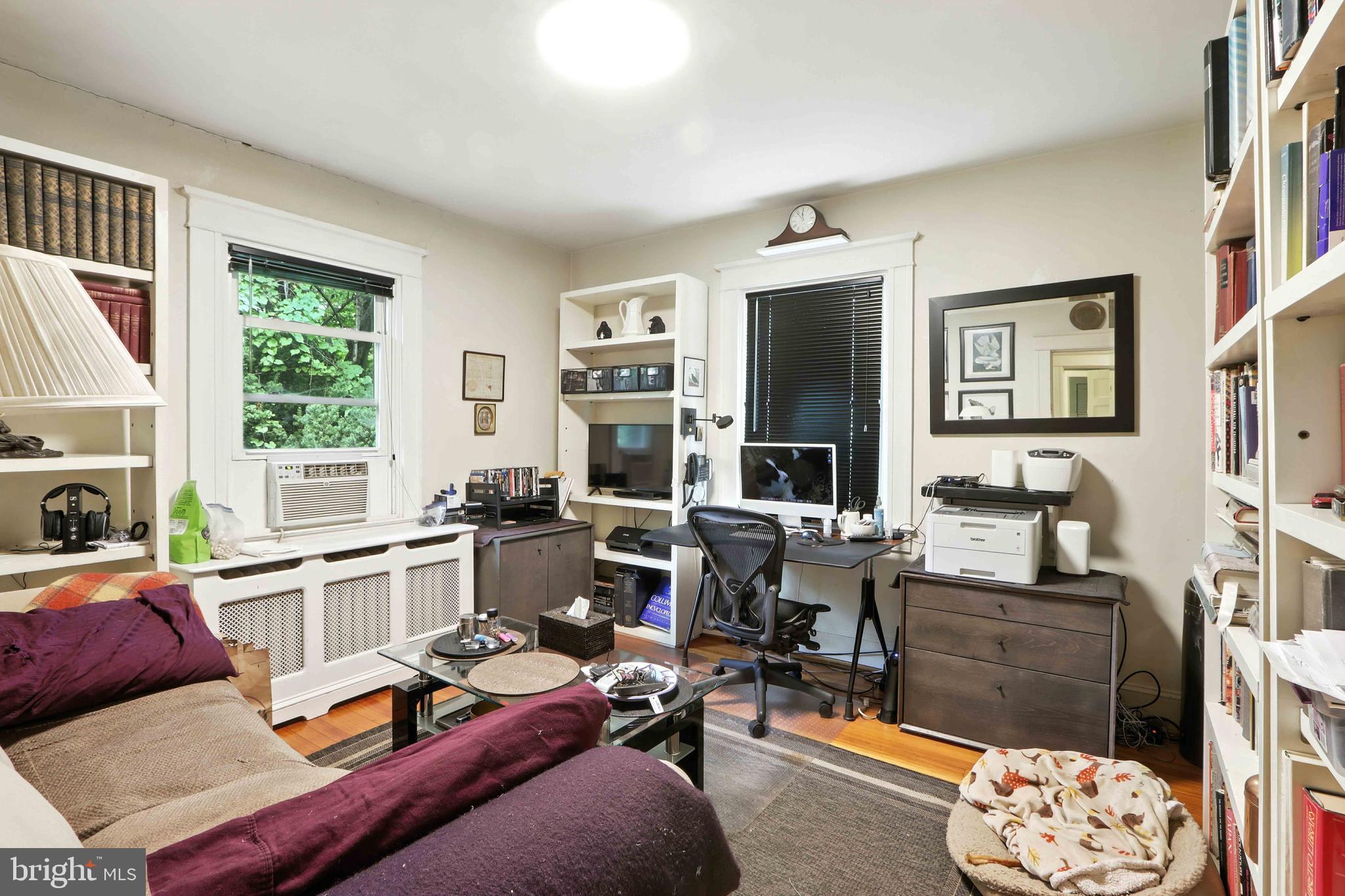 MOUNT WASHINGTON - Residential