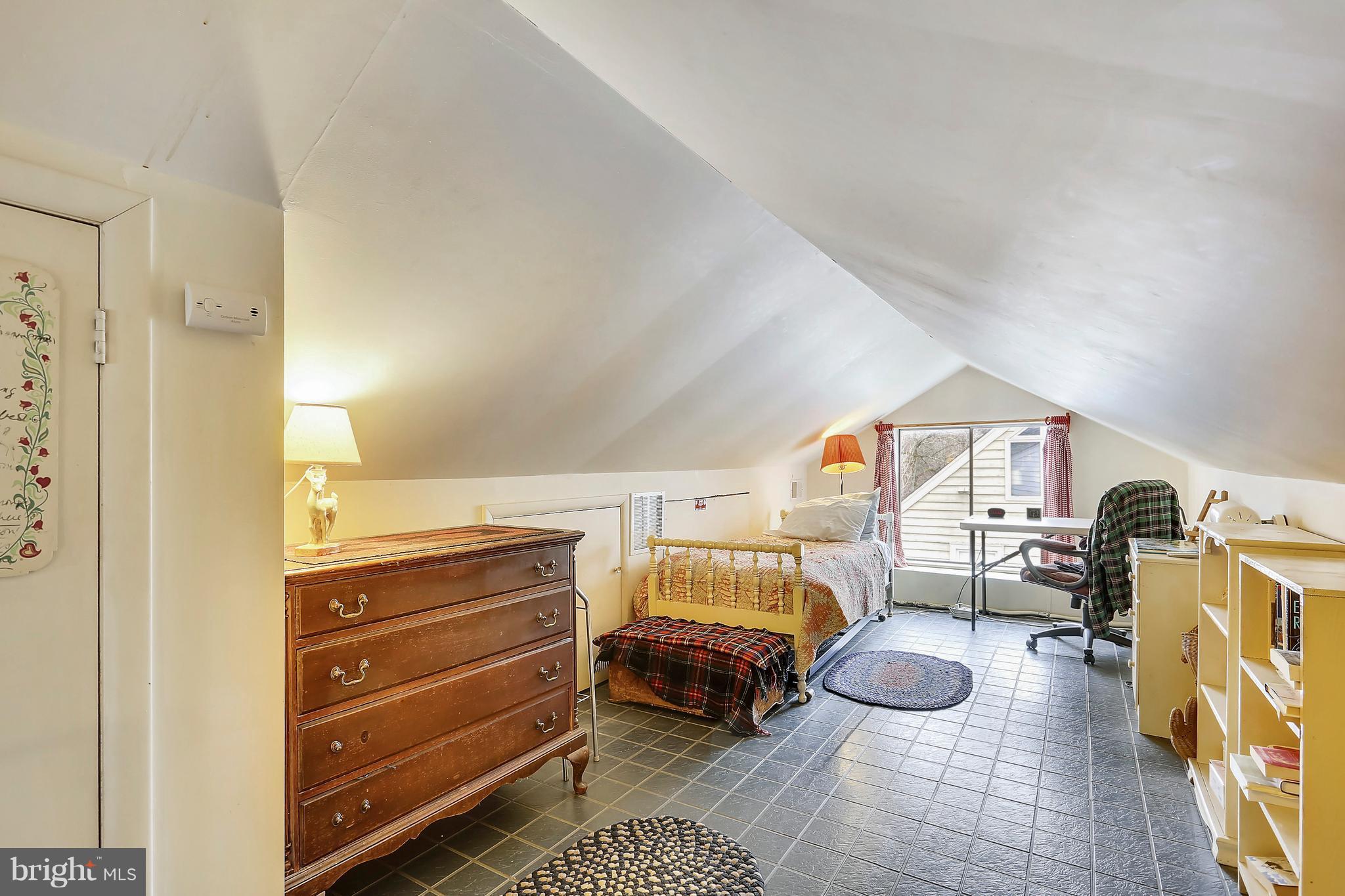 CHEVY CHASE VILLAGE - Residential