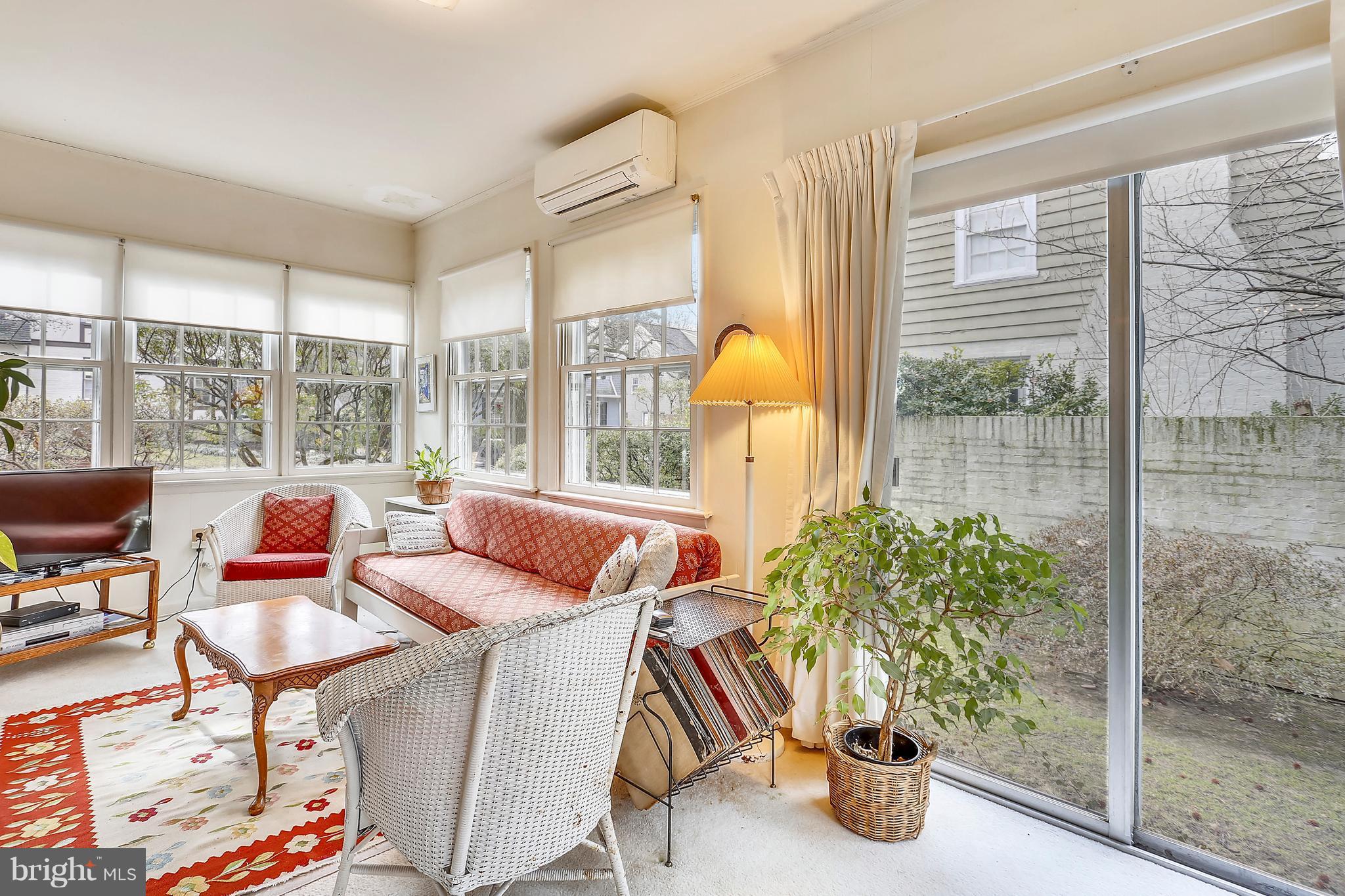 CHEVY CHASE VILLAGE - Residential