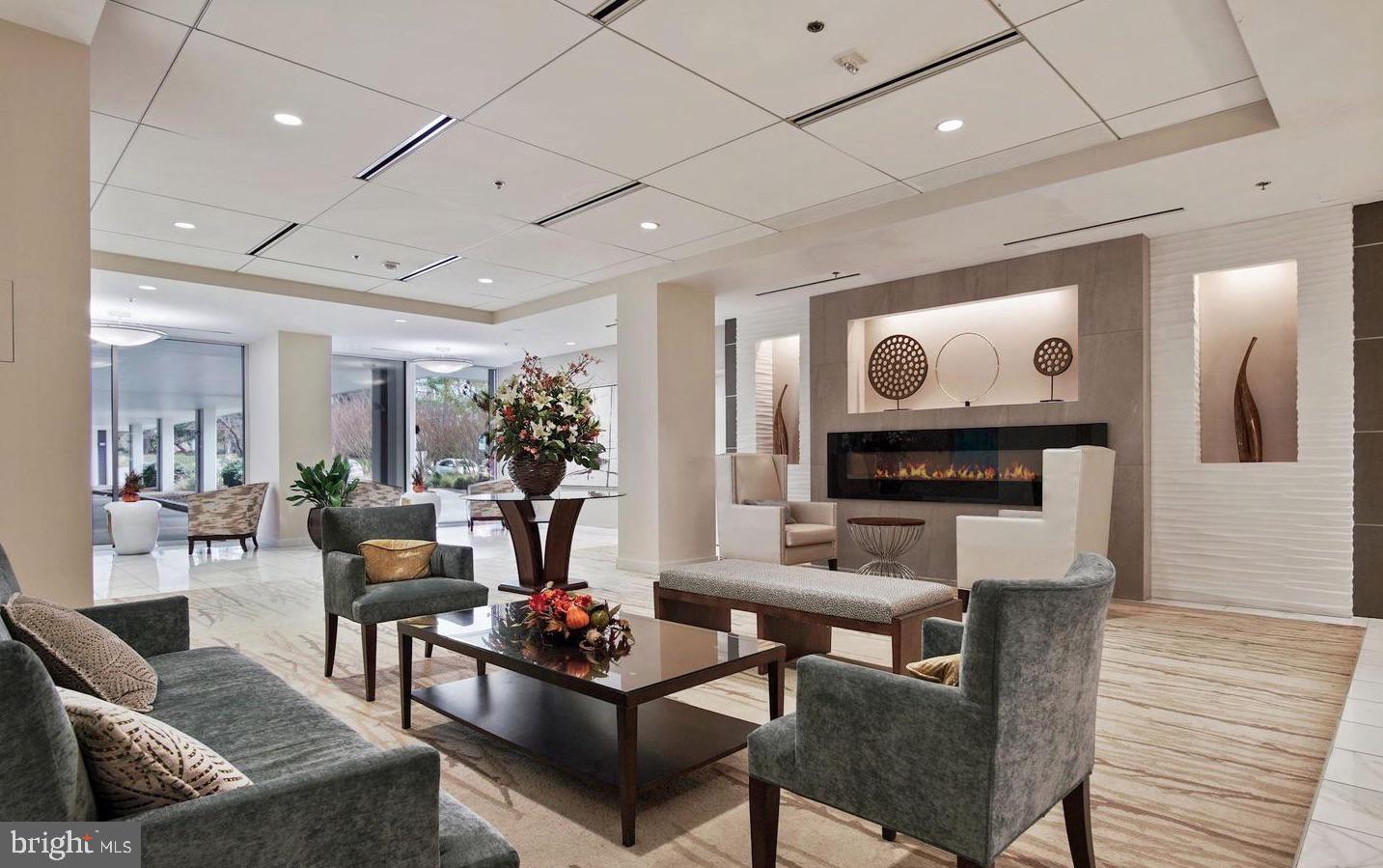 THE KENWOOD - Residential