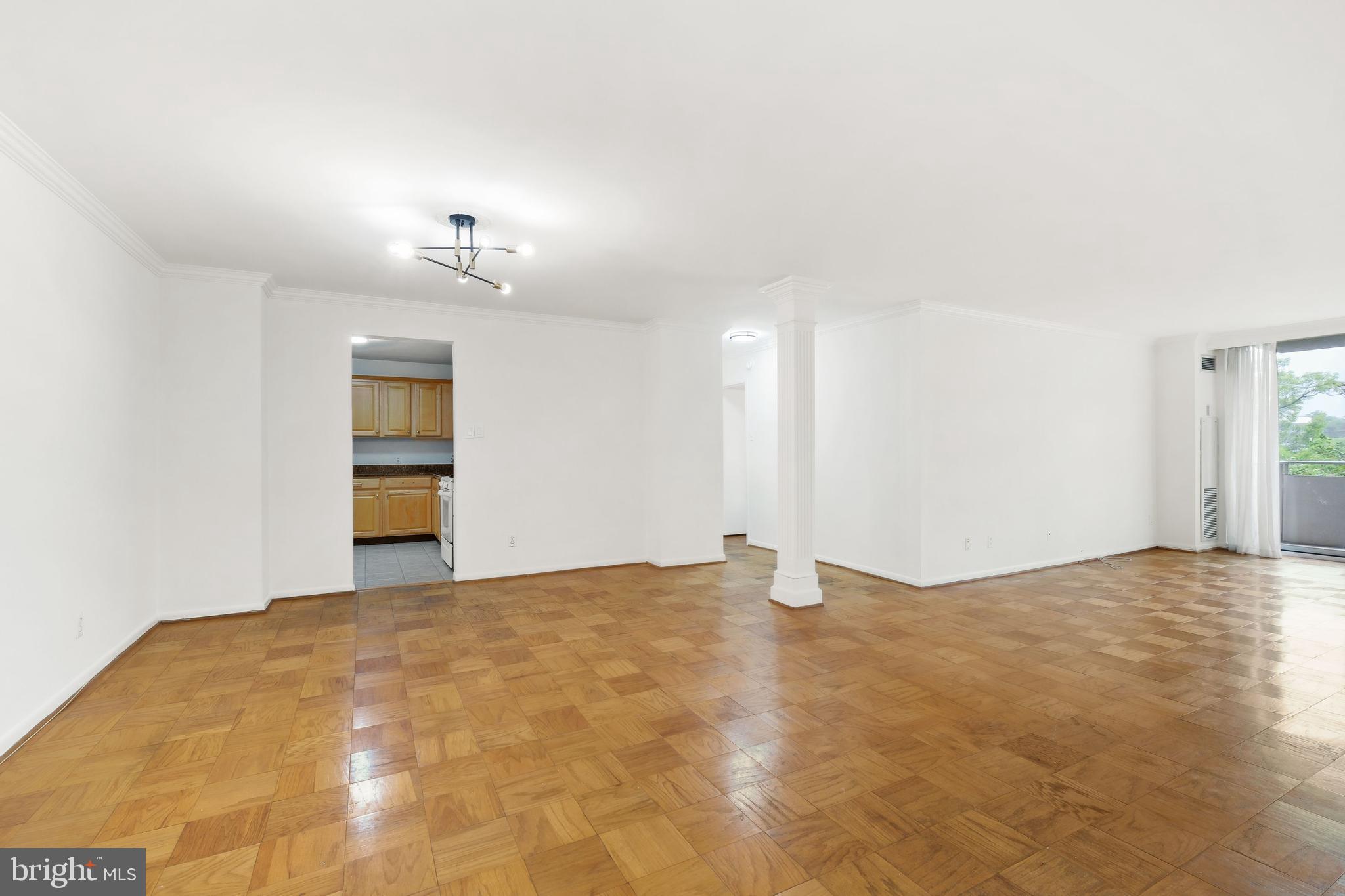 THE KENWOOD - Residential