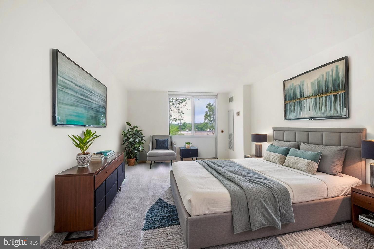 THE KENWOOD - Residential