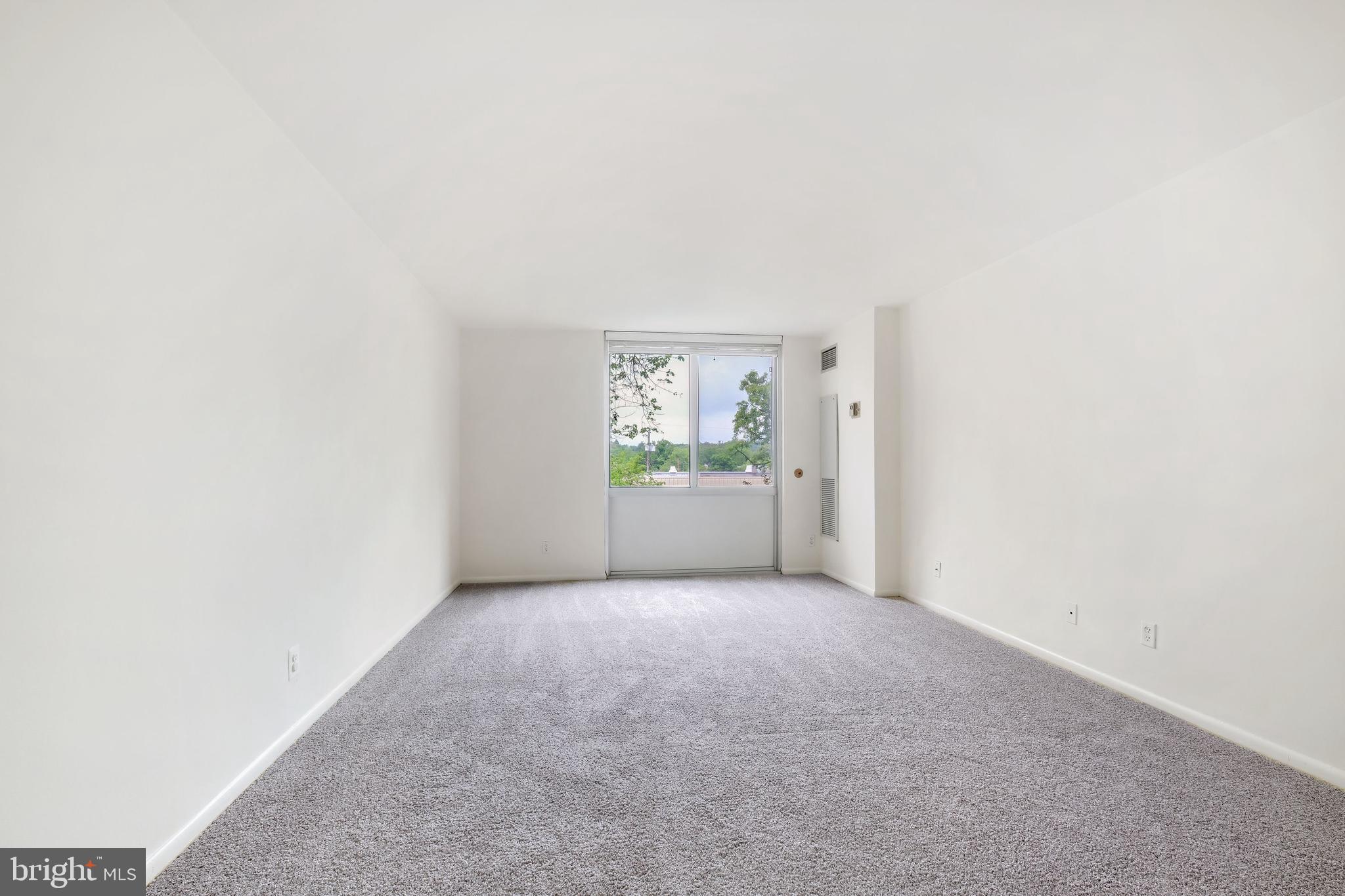 THE KENWOOD - Residential