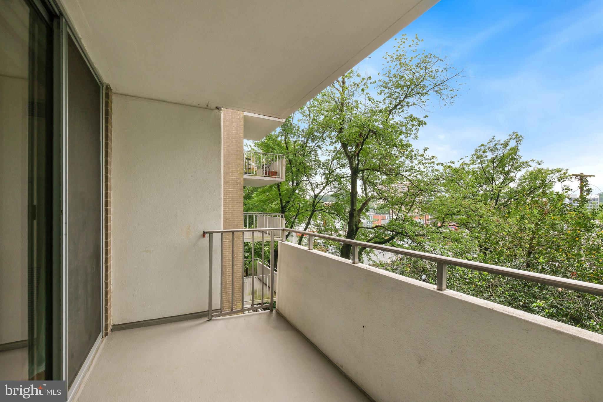 THE KENWOOD - Residential
