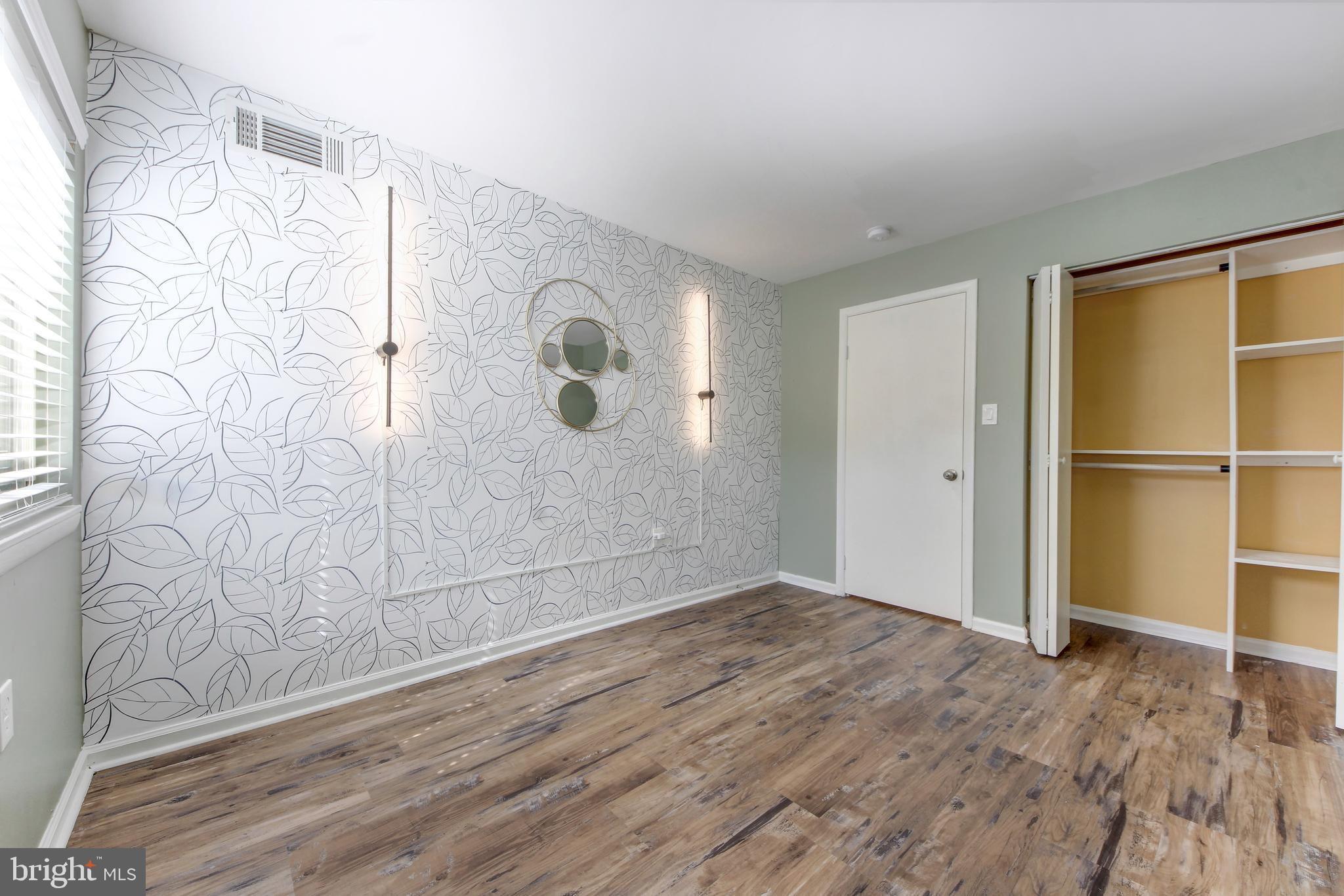MONTGOMERY VILLAGE - Residential