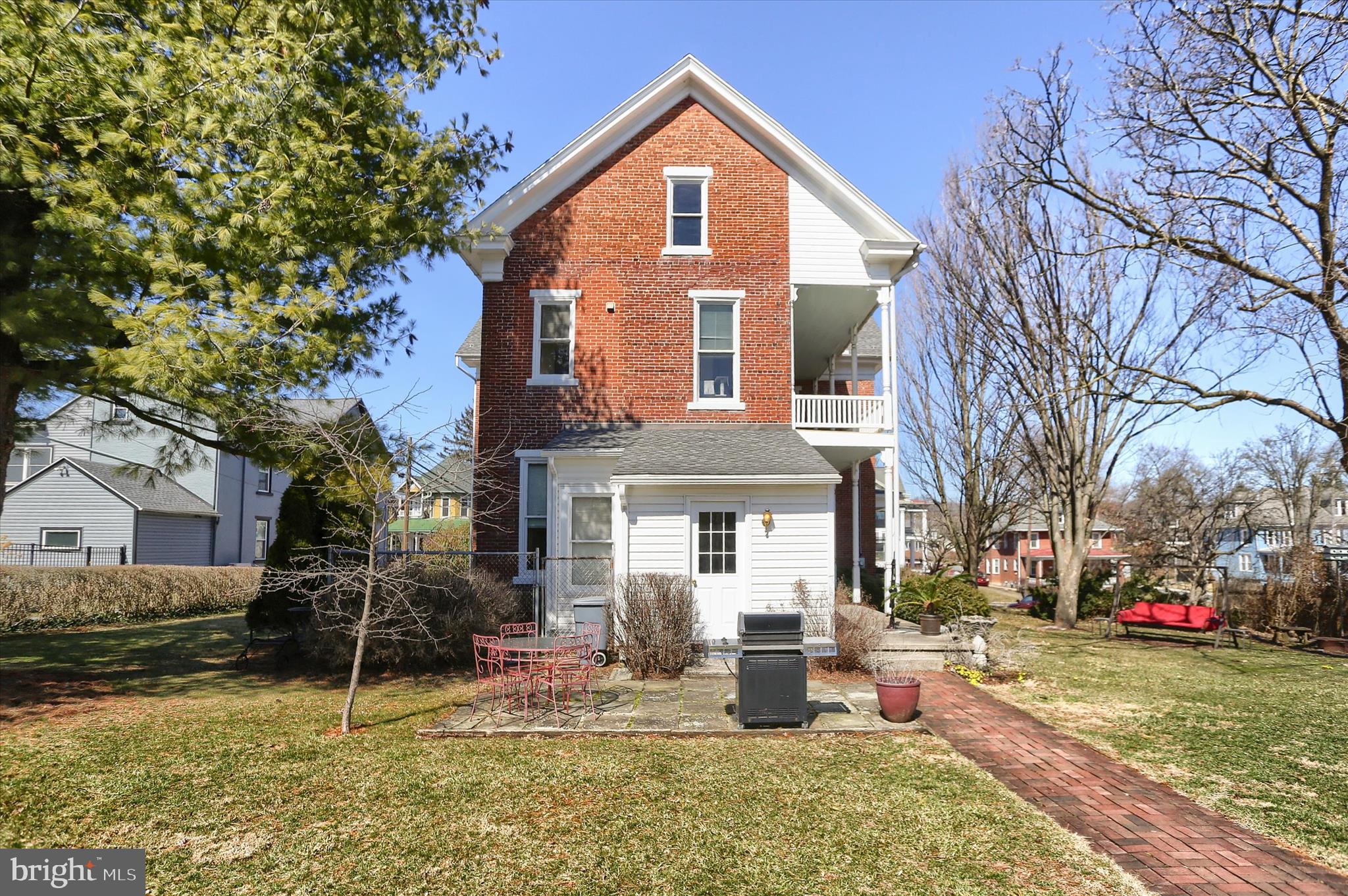 DOWNTOWN ANNVILLE - Residential