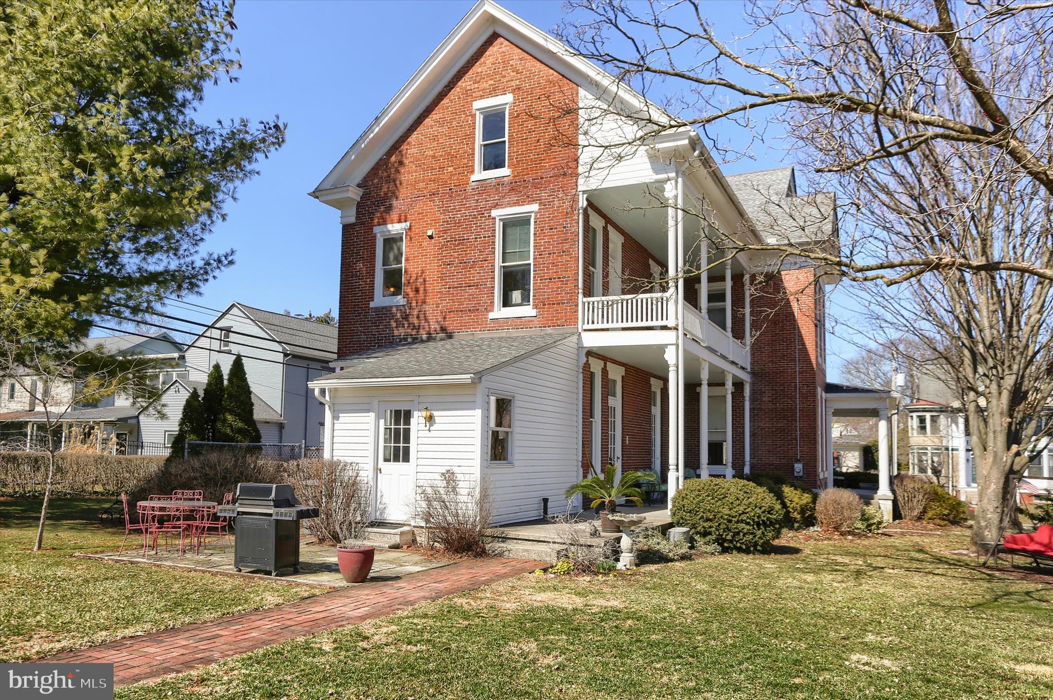 DOWNTOWN ANNVILLE - Residential