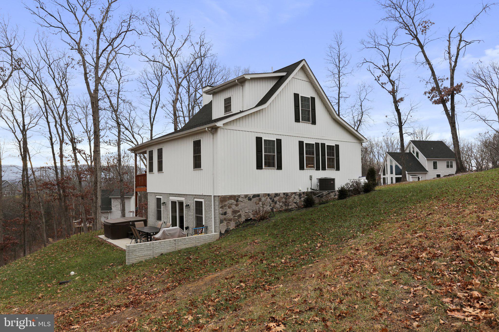JUNEWOOD ESTATES - Residential