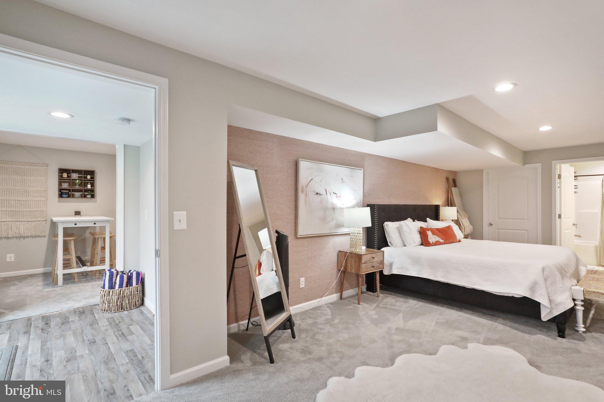 JUNEWOOD ESTATES - Residential