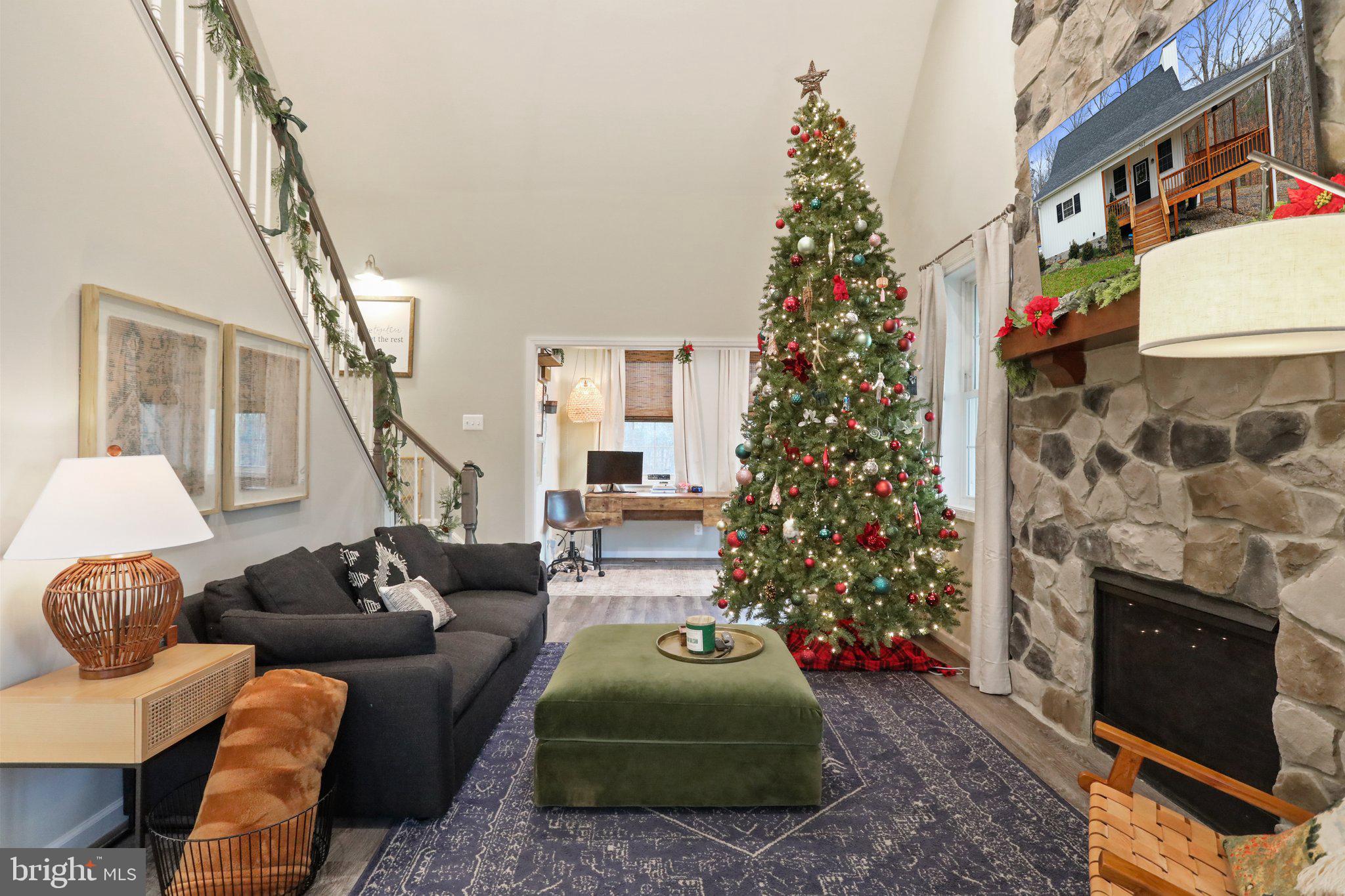 JUNEWOOD ESTATES - Residential