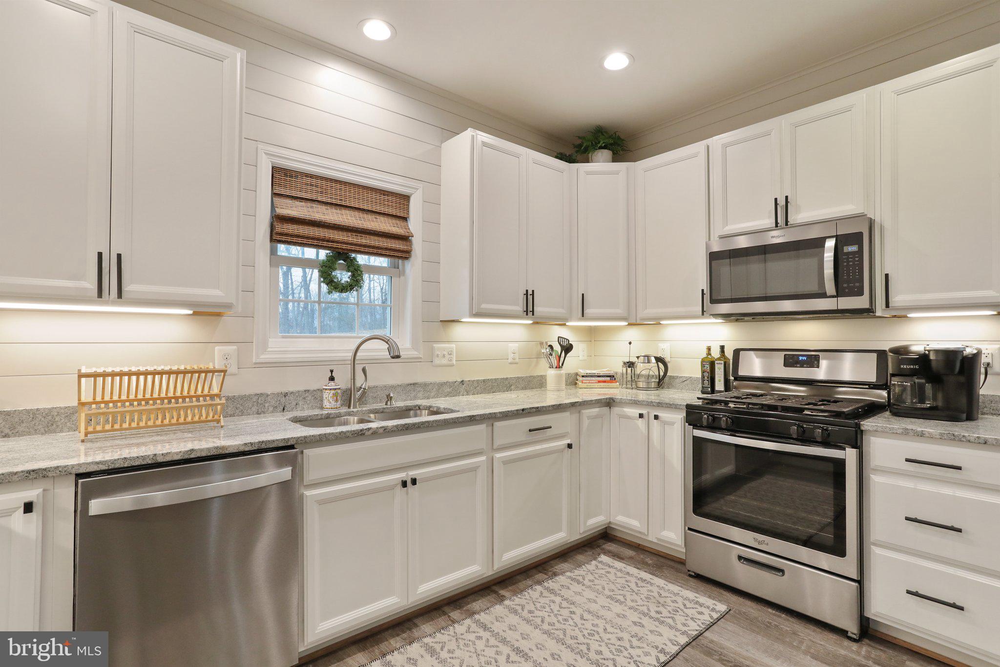 JUNEWOOD ESTATES - Residential