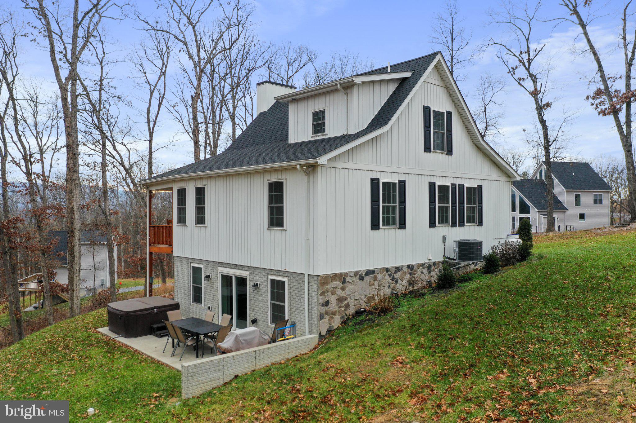 JUNEWOOD ESTATES - Residential
