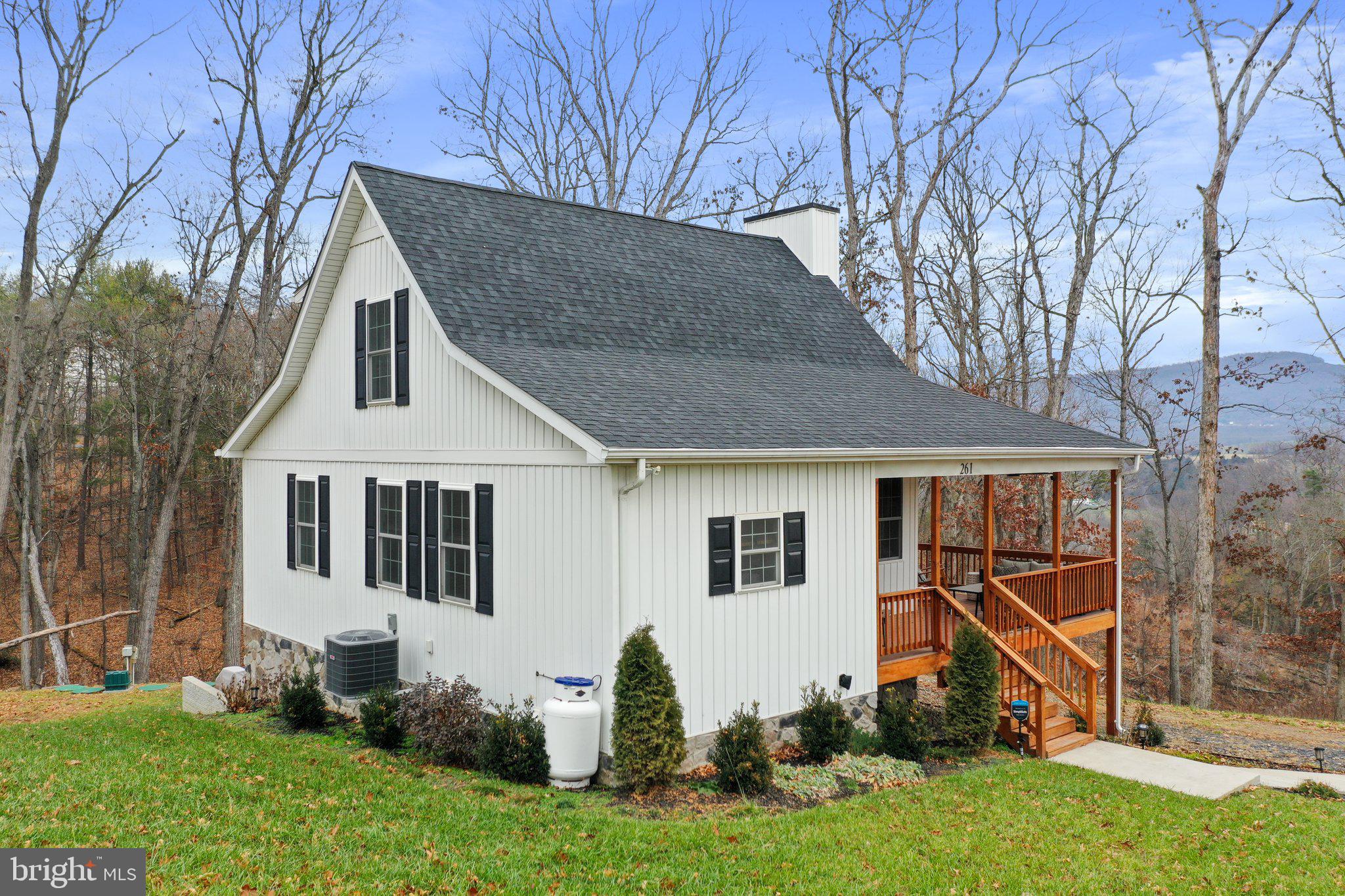 JUNEWOOD ESTATES - Residential