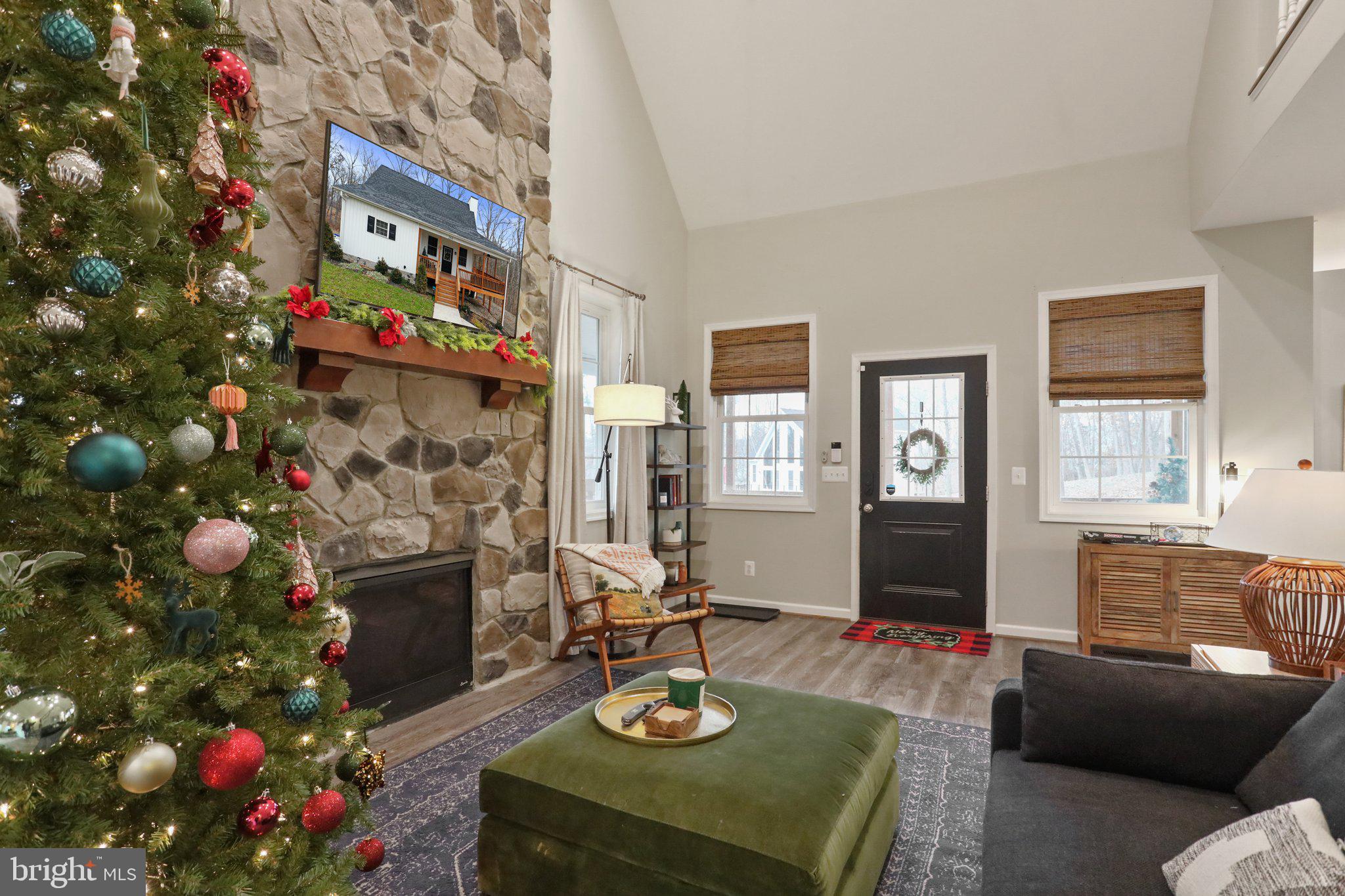 JUNEWOOD ESTATES - Residential