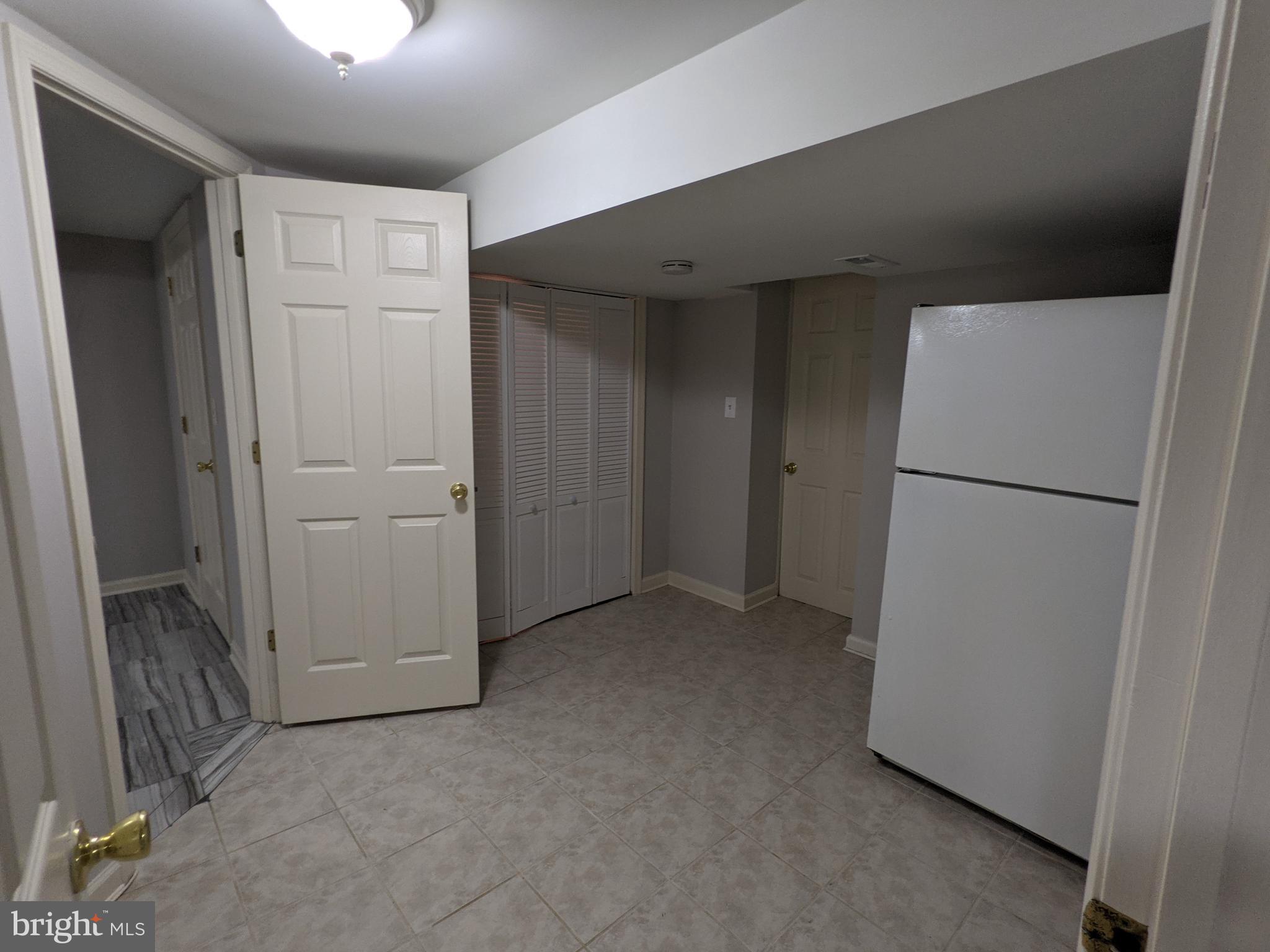 CARROLL KNOLLS - Residential
