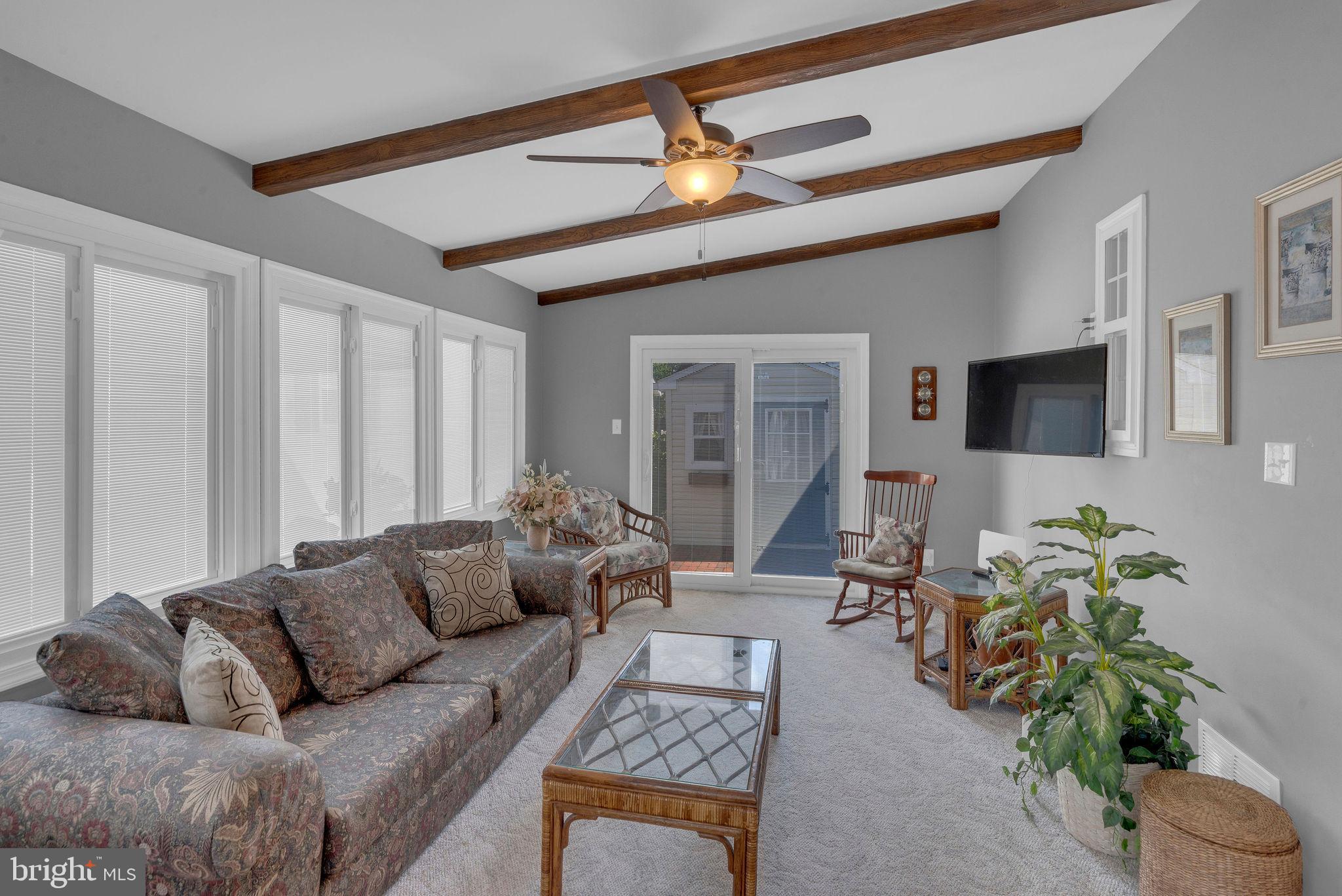 BUCKINGHAM SPRINGS - Residential