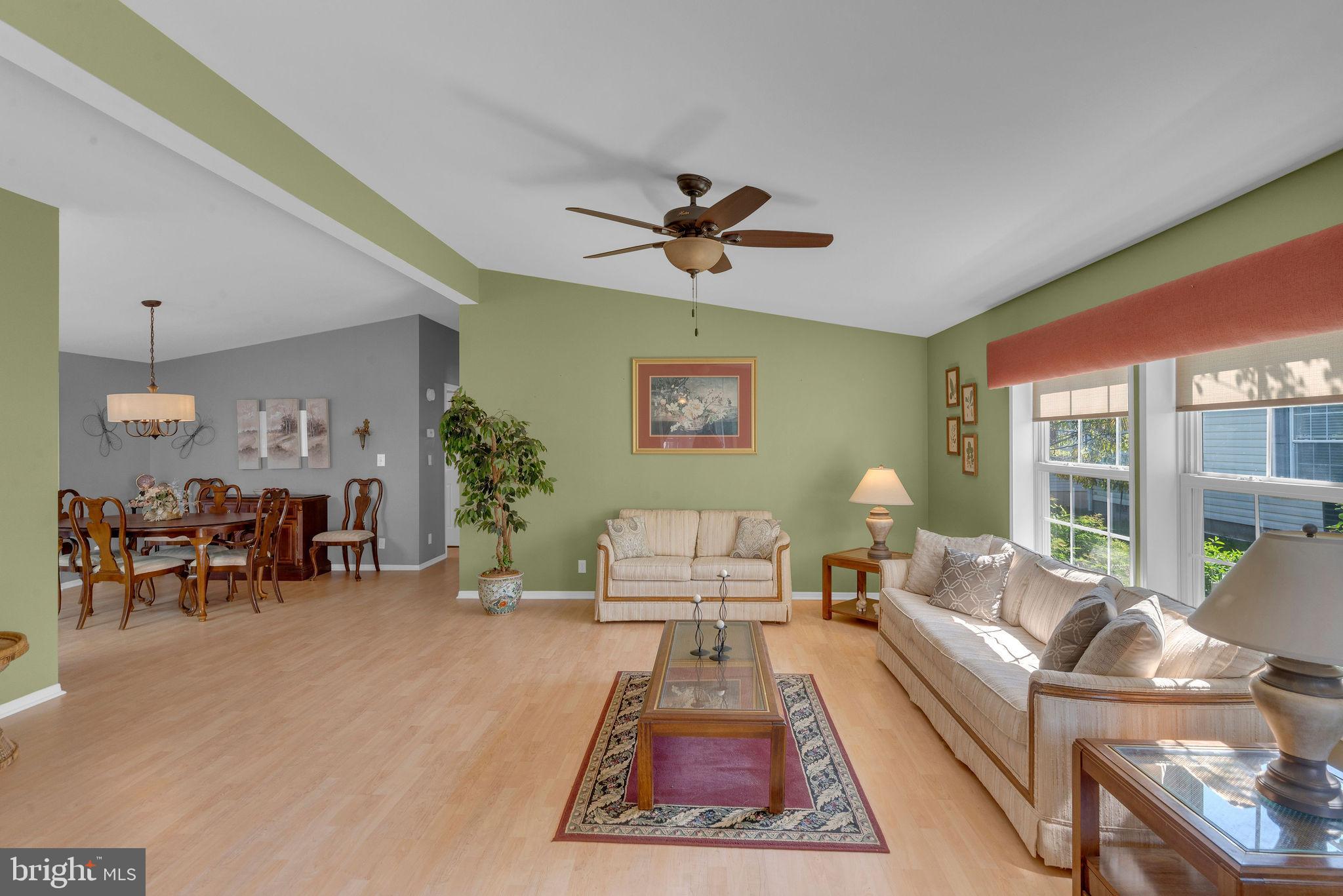 BUCKINGHAM SPRINGS - Residential