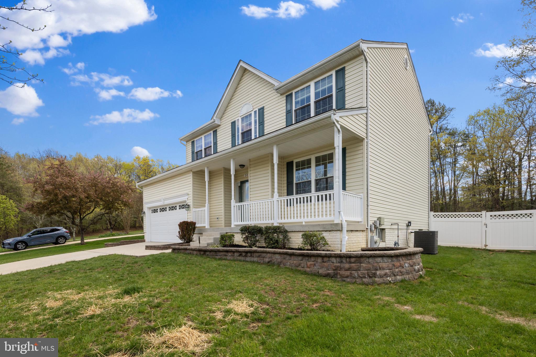 STEEPLE CHASE - Residential