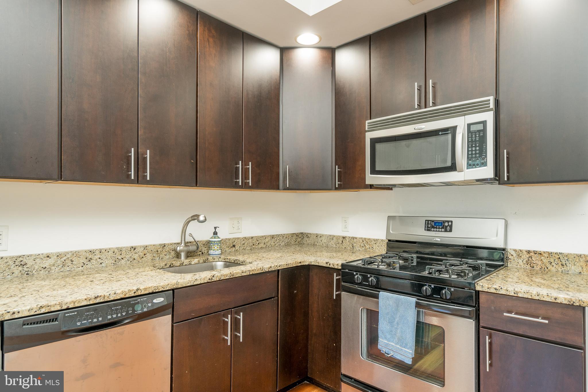 OLD CITY - Residential Lease