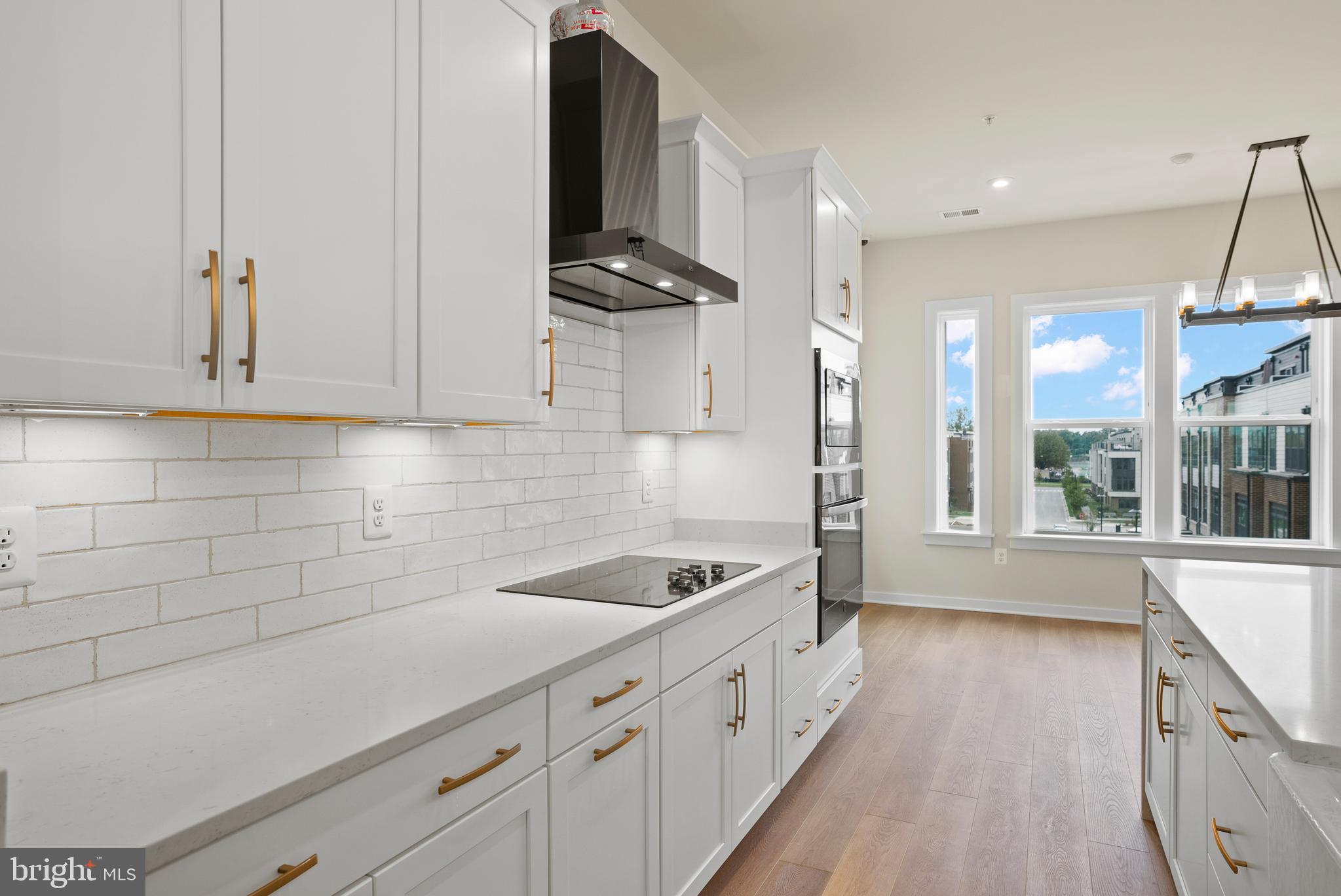 THE CROSSING AT GATEWAY - Residential
