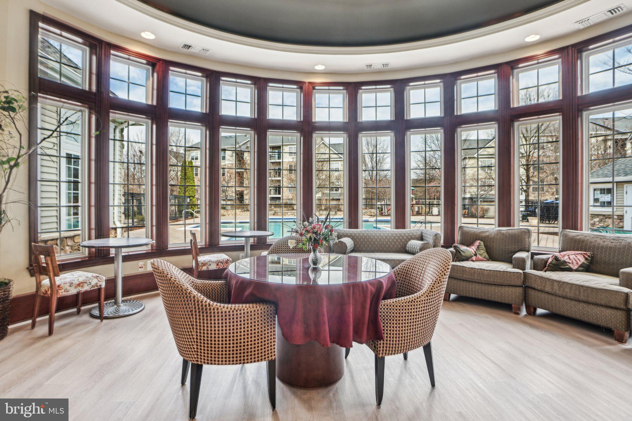 STONEGATE - Residential